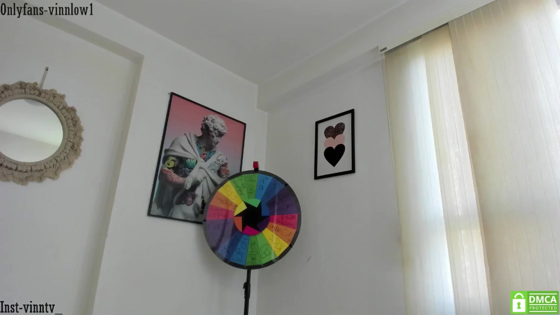 Gallery image thumbnail from Vinnlow's myfreecams stream on, 12/01/2024, 15:40 image 14 of 20