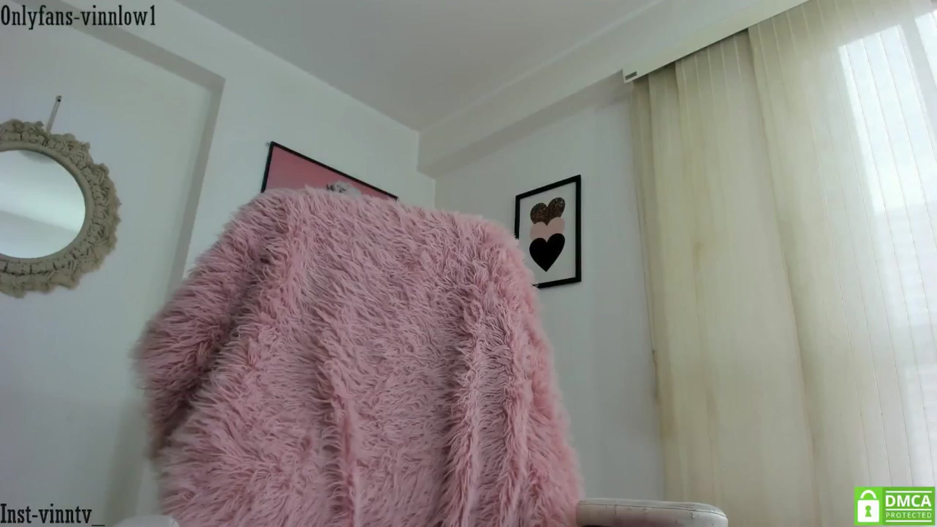 Gallery image thumbnail from Vinnlow's myfreecams stream on, 12/02/2024, 21:34 image 3 of 20