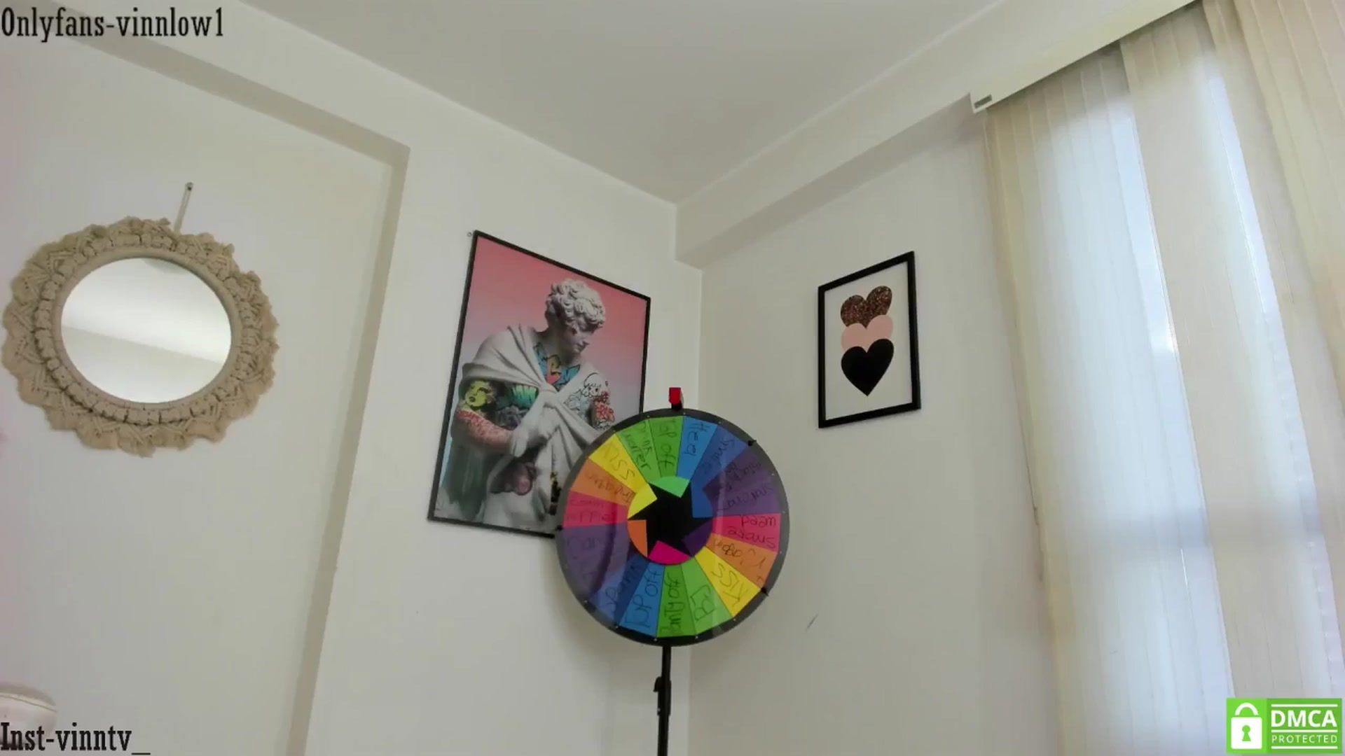 Gallery image thumbnail from Vinnlow's myfreecams stream on, 12/03/2024, 22:38 image 10 of 20