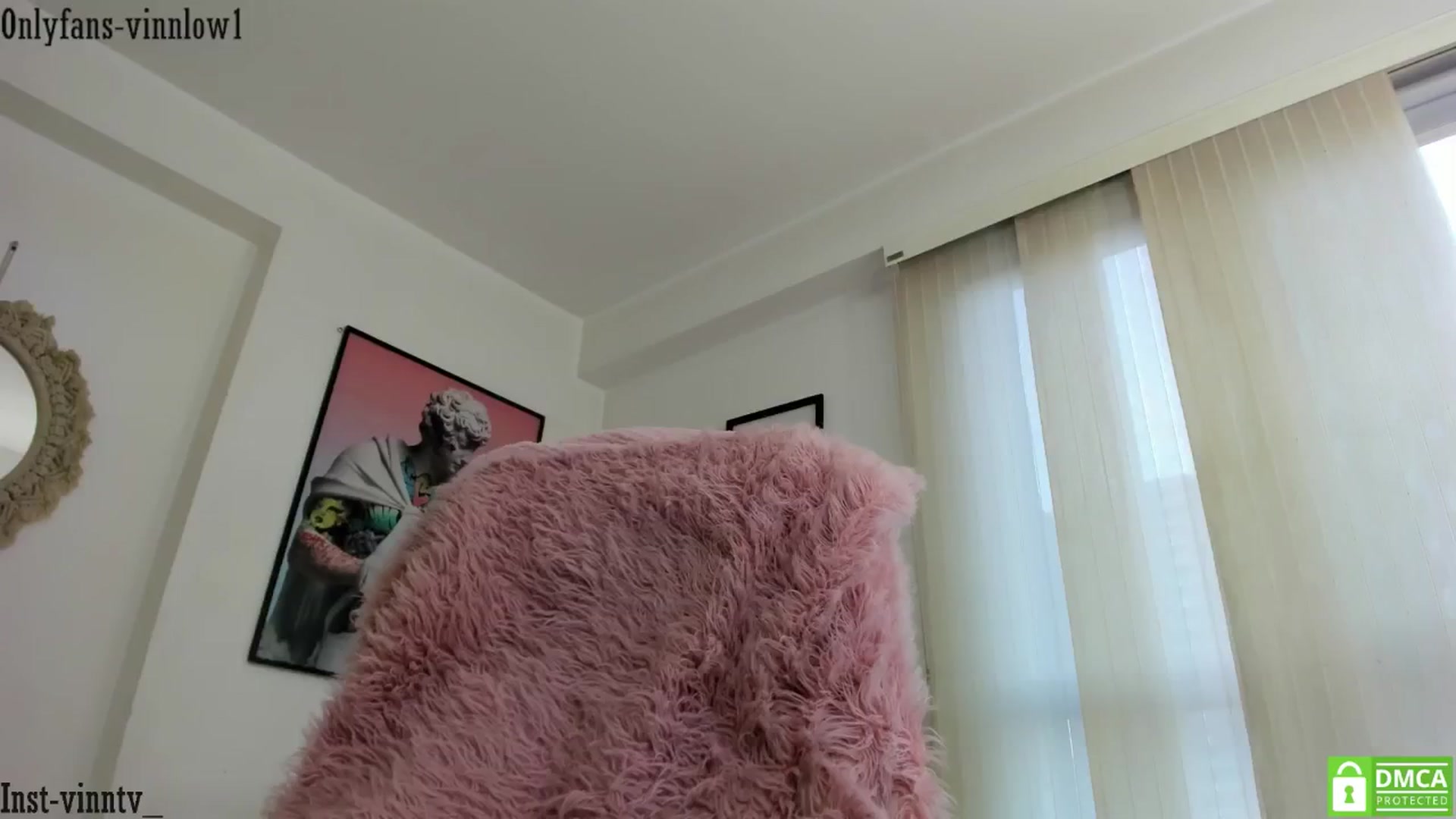 Gallery image thumbnail from Vinnlow's myfreecams stream on, 12/04/2024, 22:23 image 9 of 20