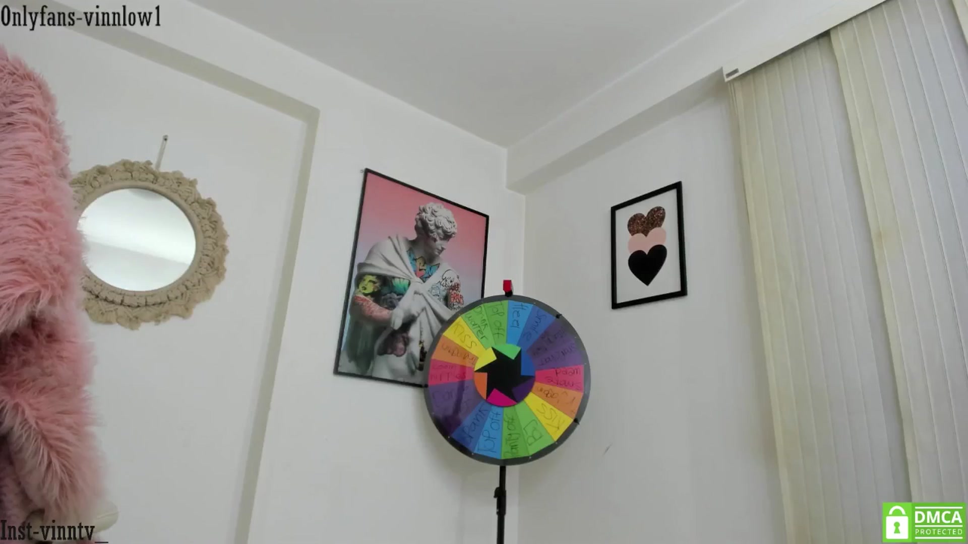 Gallery image thumbnail from Vinnlow's myfreecams stream on, 01/02/2025, 06:51 image 4 of 20