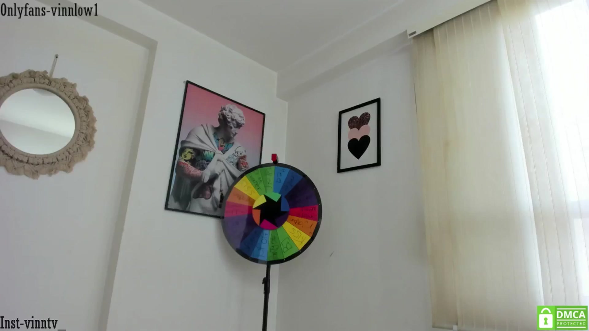 Gallery image thumbnail from Vinnlow's myfreecams stream on, 01/16/2025, 20:51 image 3 of 20