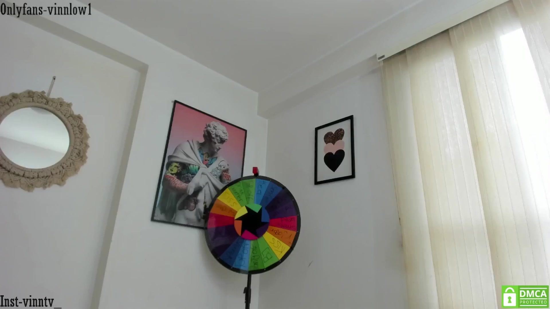 Gallery image thumbnail from Vinnlow's myfreecams stream on, 01/27/2025, 22:19 image 19 of 20