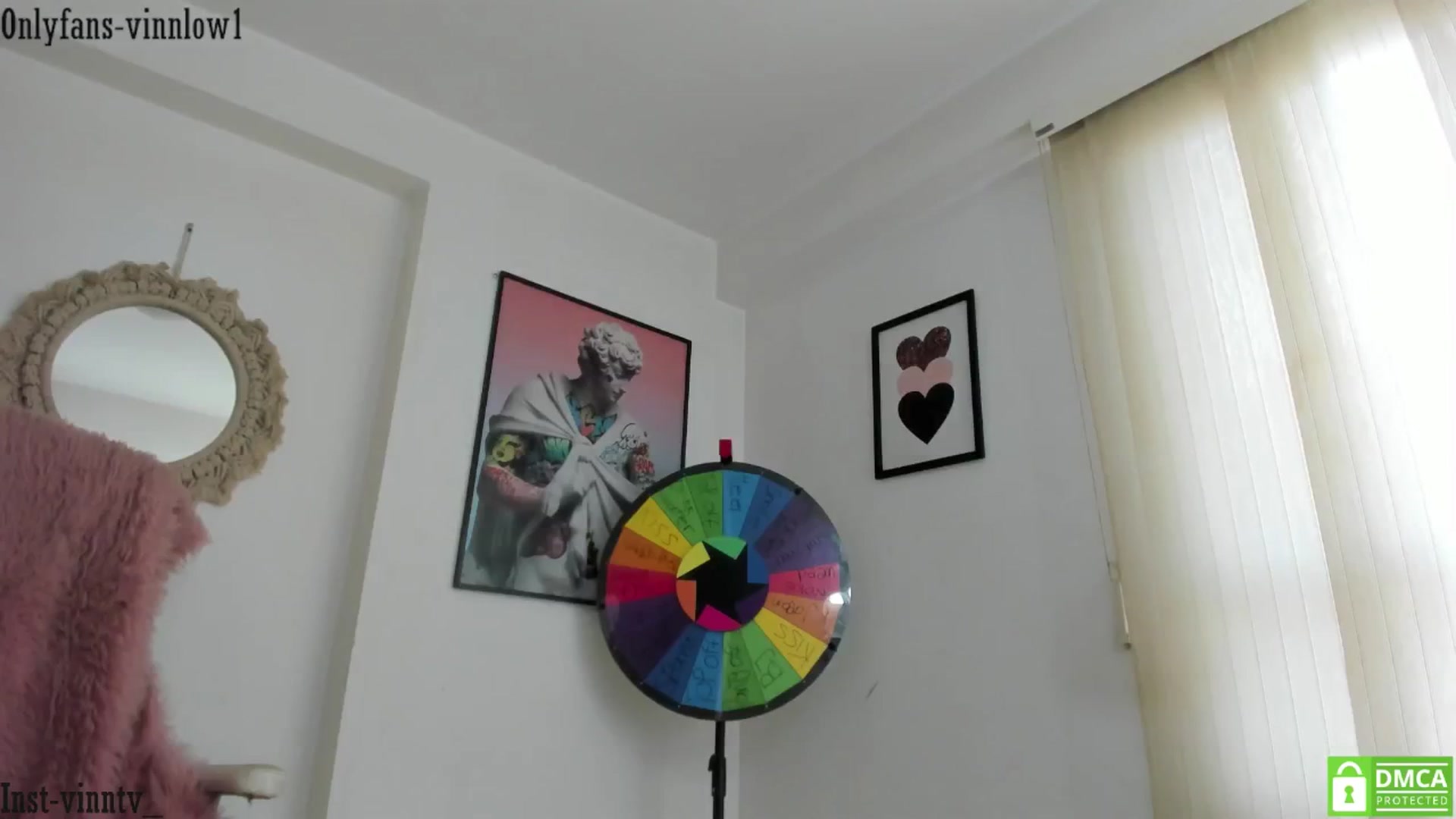 Gallery image thumbnail from Vinnlow's myfreecams stream on, 01/28/2025, 20:38 image 14 of 20