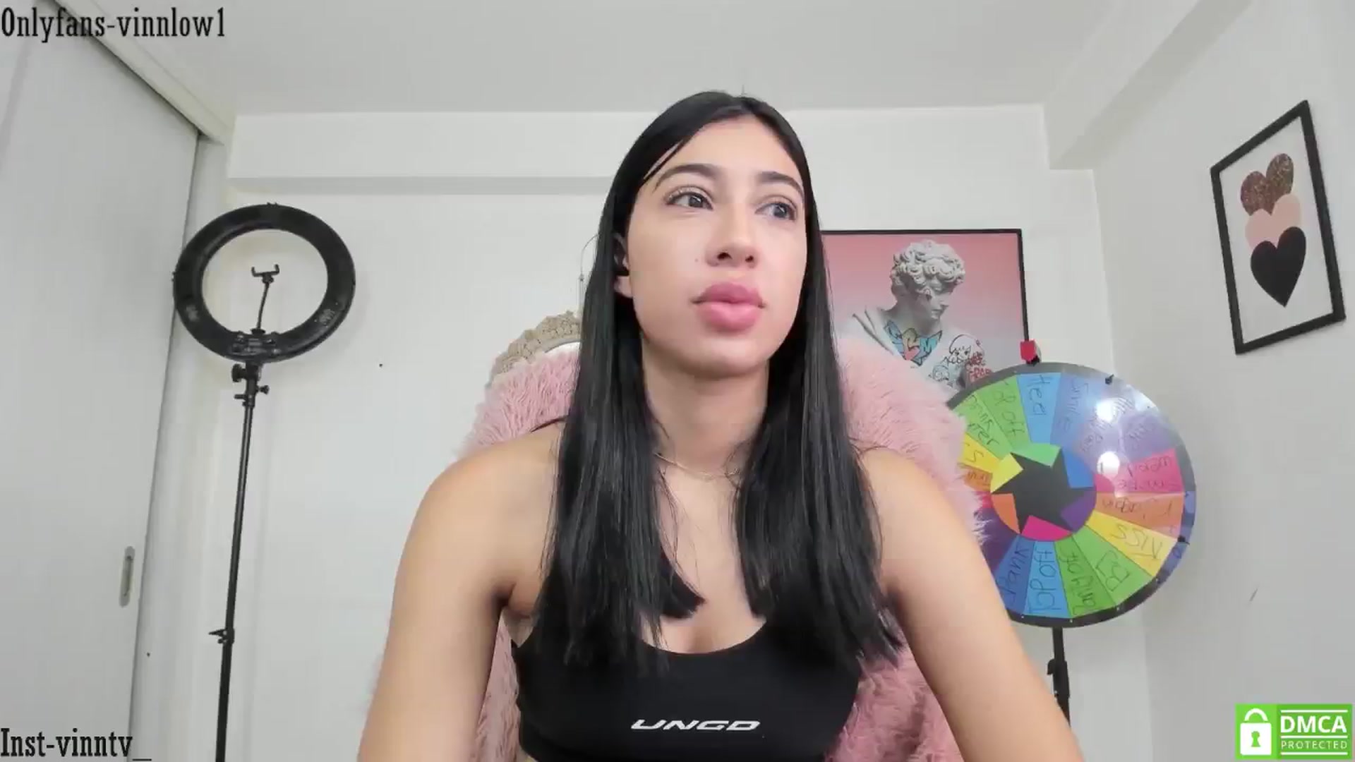 Gallery image thumbnail from Vinnlow's myfreecams stream on, 02/17/2025, 20:59 image 17 of 20
