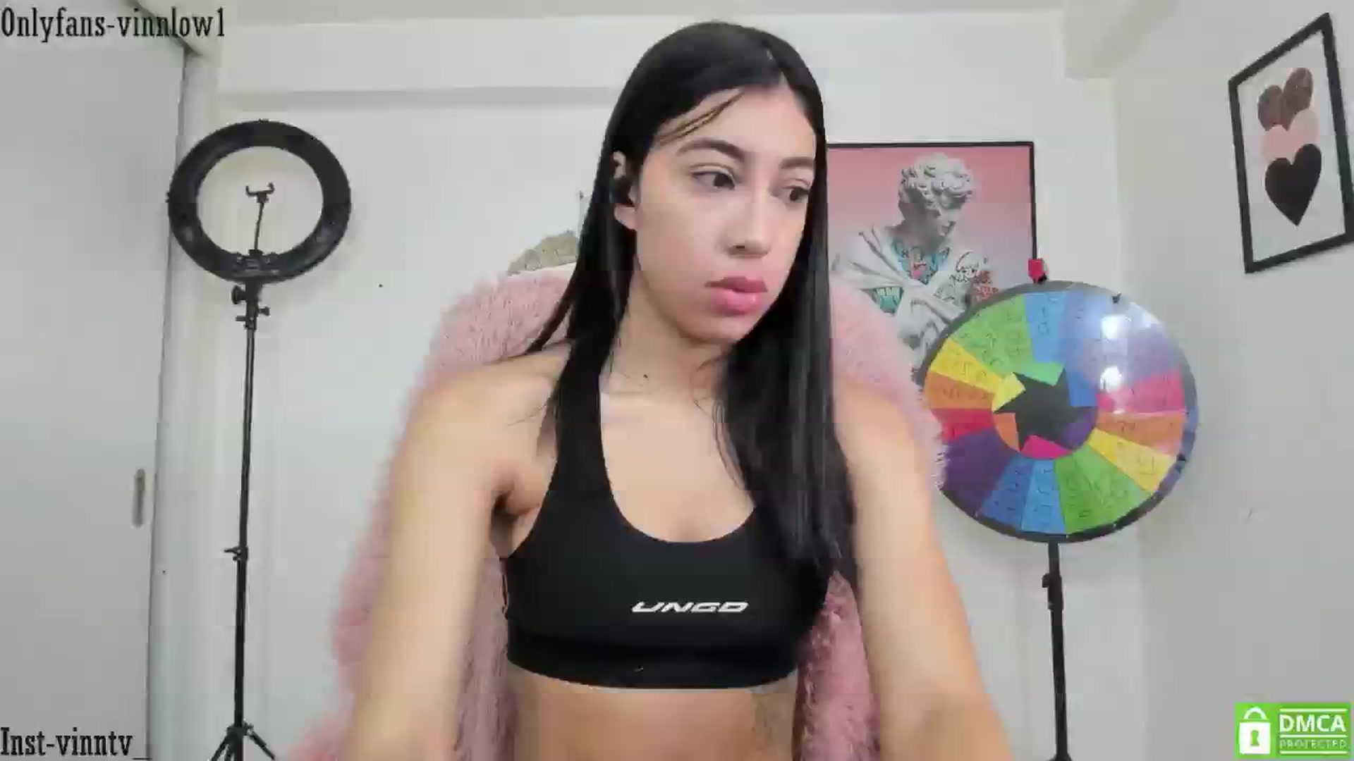 Gallery image thumbnail from Vinnlow's myfreecams stream on, 02/17/2025, 20:59 image 14 of 20