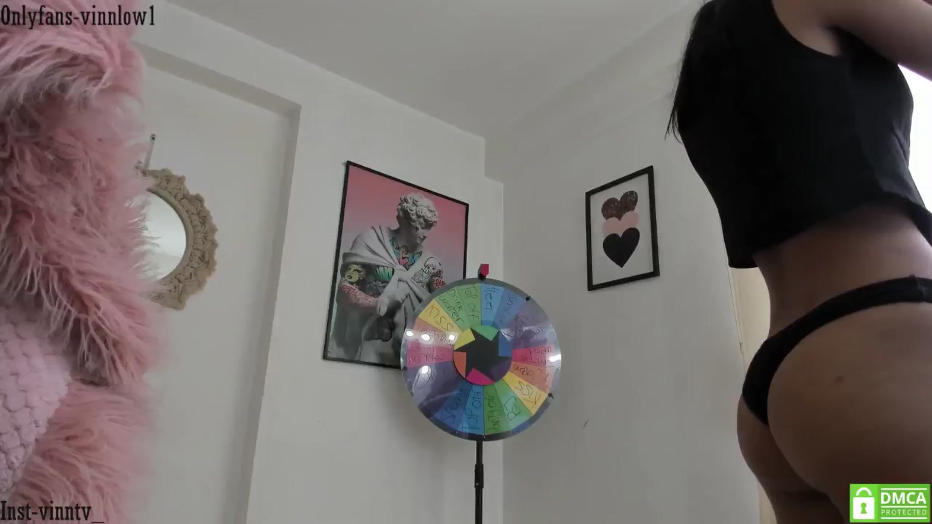Gallery image thumbnail from Vinnlow's myfreecams stream on, 03/05/2025, 21:19 image 11 of 20