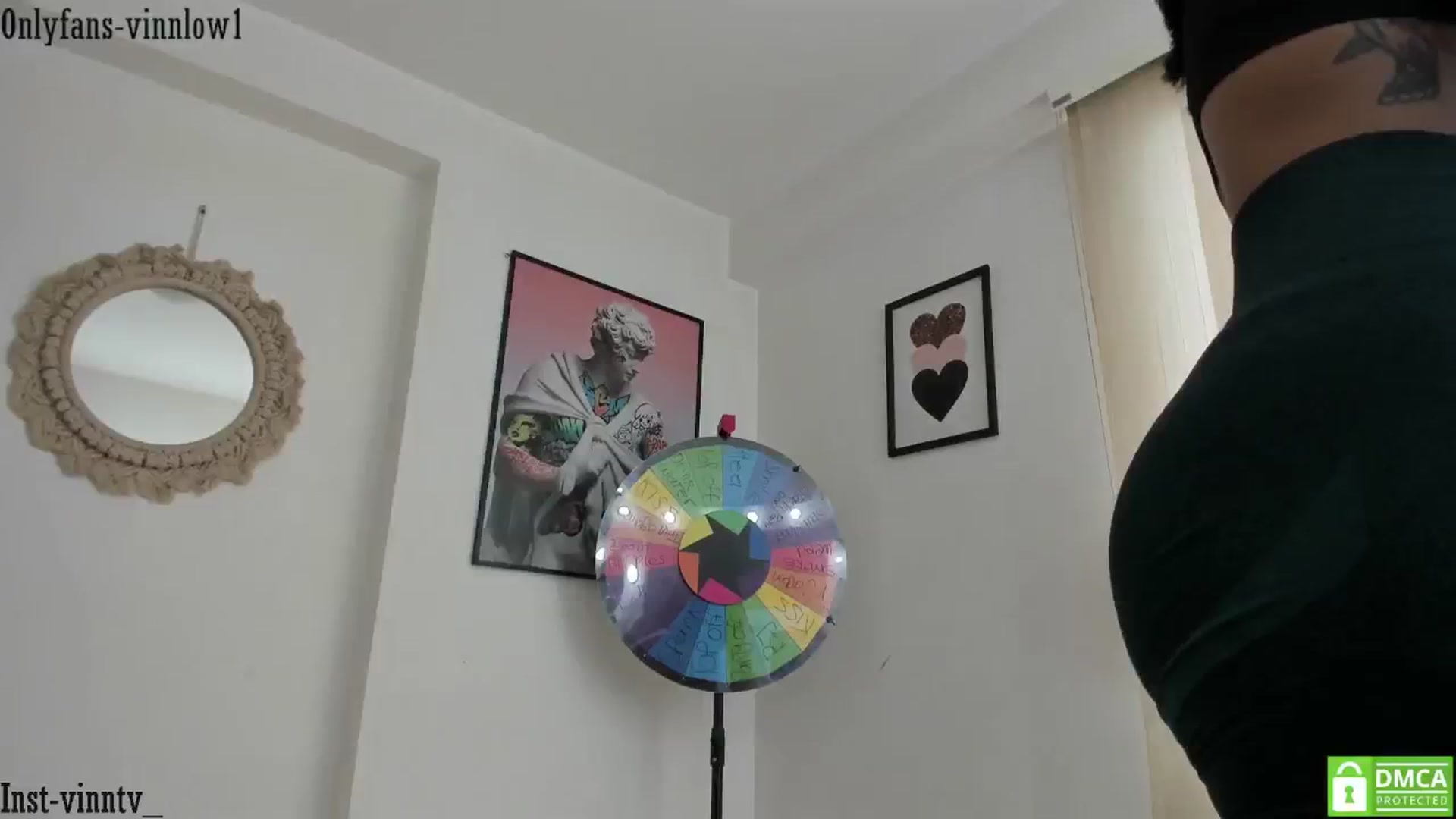 Gallery image thumbnail from Vinnlow's myfreecams stream on, 03/07/2025, 21:31 image 10 of 20