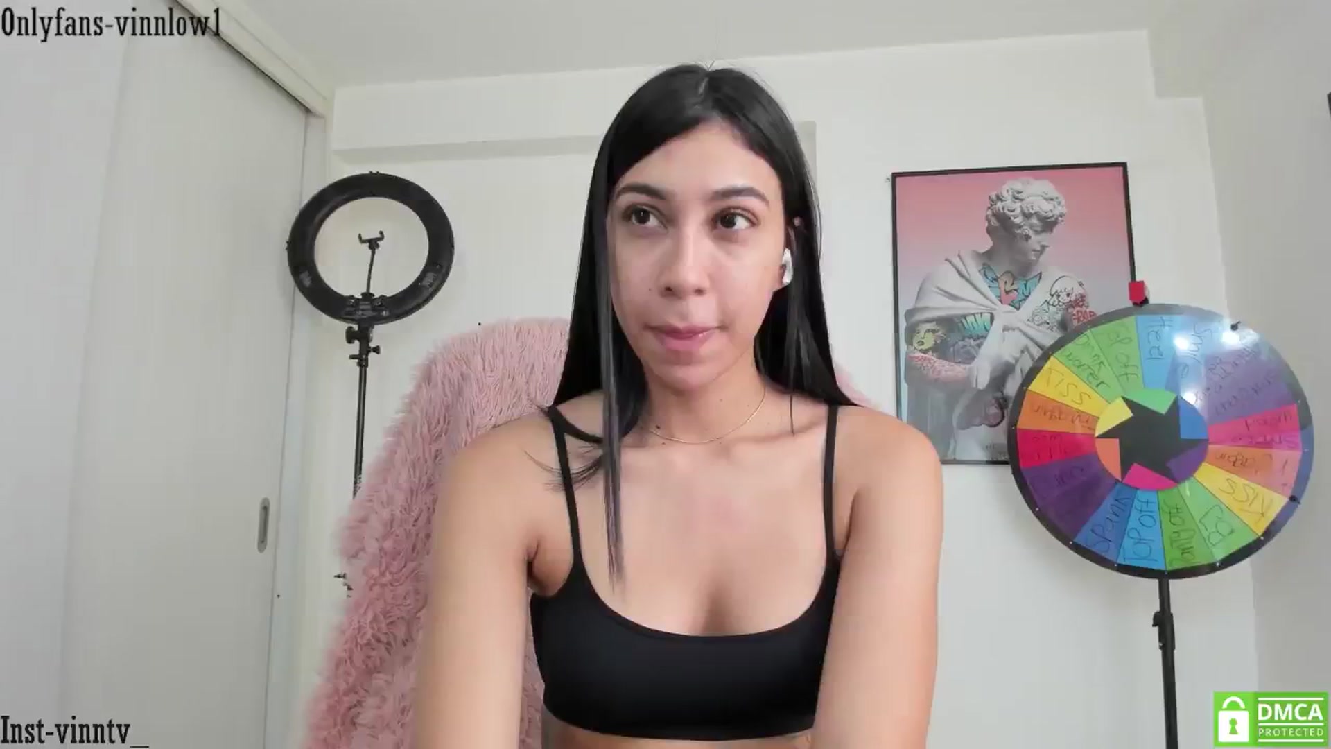 Gallery image thumbnail from Vinnlow's myfreecams stream on, 03/07/2025, 21:31 image 20 of 20