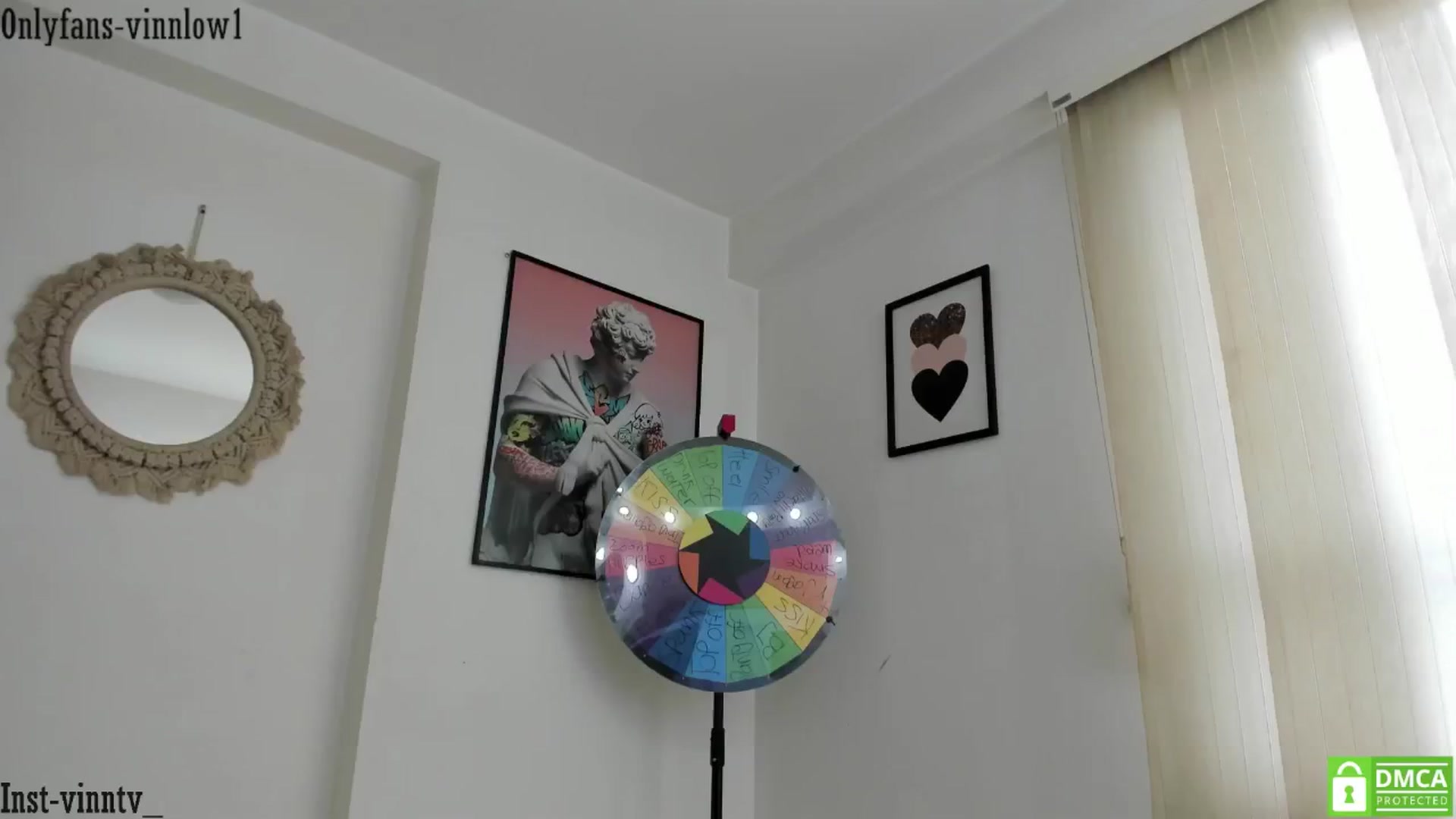 Gallery image thumbnail from Vinnlow's myfreecams stream on, 03/07/2025, 21:31 image 12 of 20