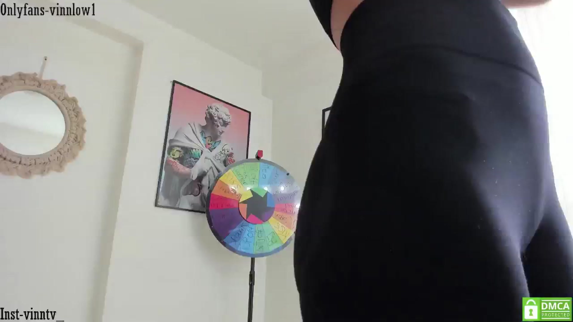 Gallery image thumbnail from Vinnlow's myfreecams stream on, 03/11/2025, 18:13 image 6 of 20