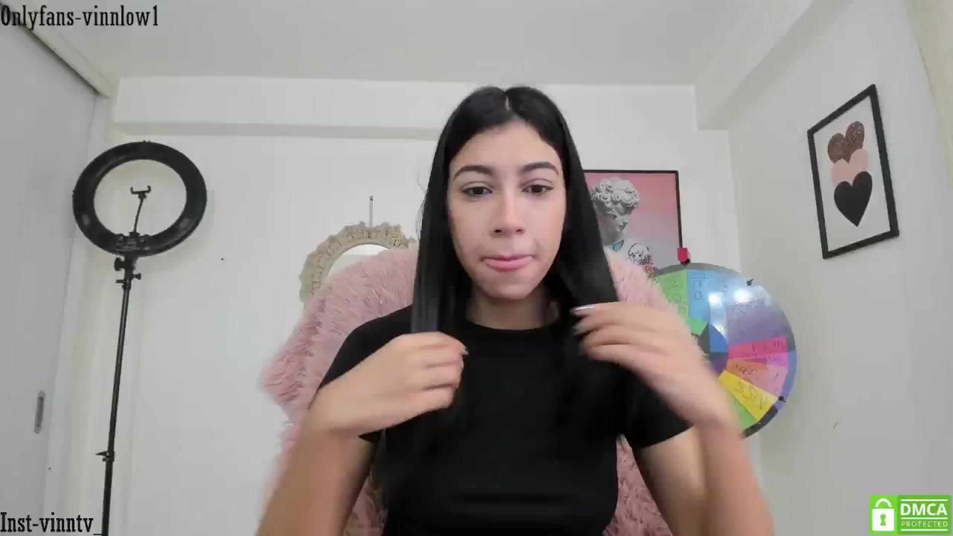 Gallery image thumbnail from Vinnlow's myfreecams stream on, 03/11/2025, 21:29 image 3 of 20