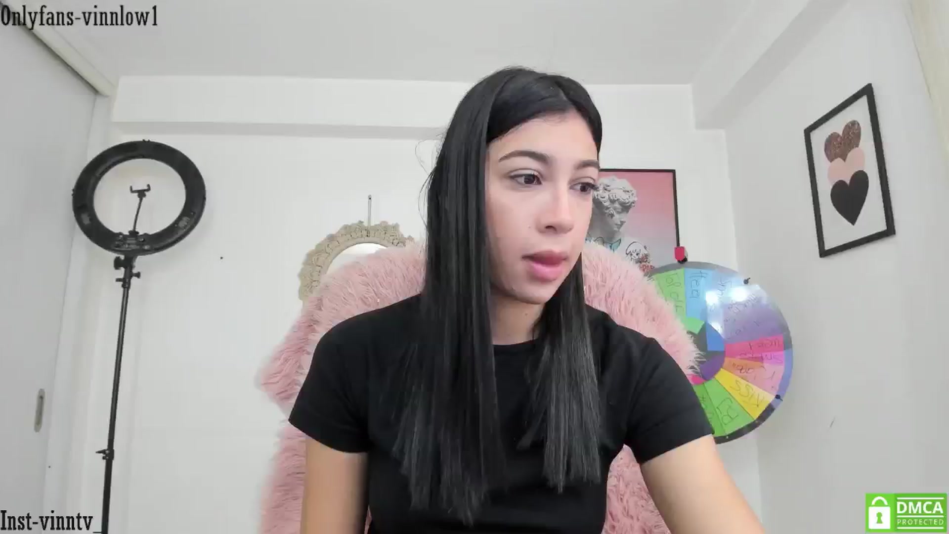 Gallery image thumbnail from Vinnlow's myfreecams stream on, 03/11/2025, 21:29 image 1 of 20