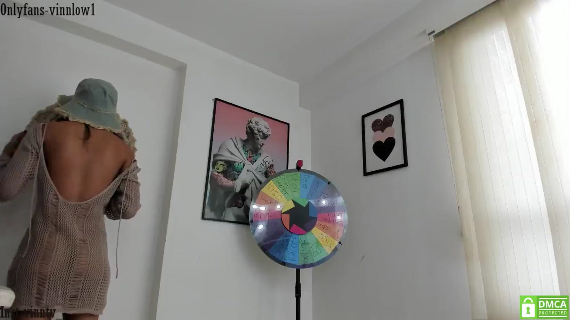 Gallery image thumbnail from Vinnlow's myfreecams stream on, 03/28/2025, 16:51 image 7 of 20