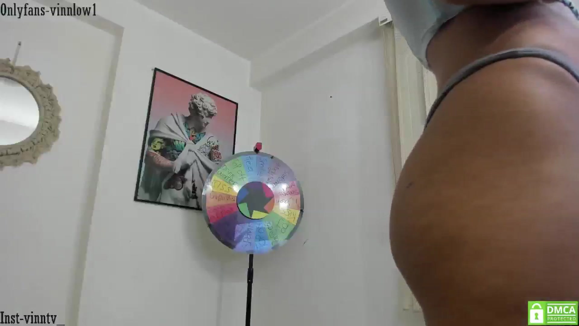 Gallery image thumbnail from Vinnlow's myfreecams stream on, 04/02/2025, 23:12 image 20 of 20