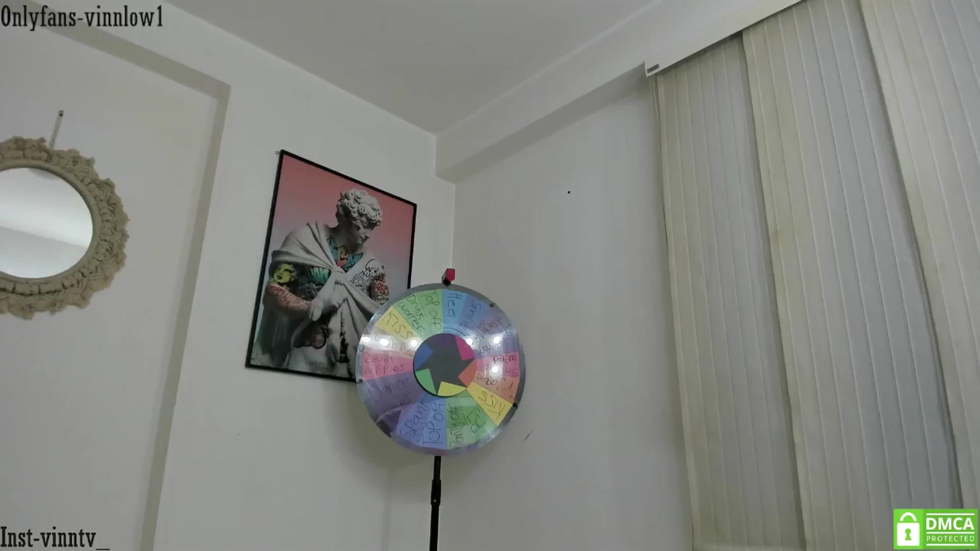 Gallery image thumbnail from Vinnlow's myfreecams stream on, 04/06/2025, 23:39 image 19 of 20