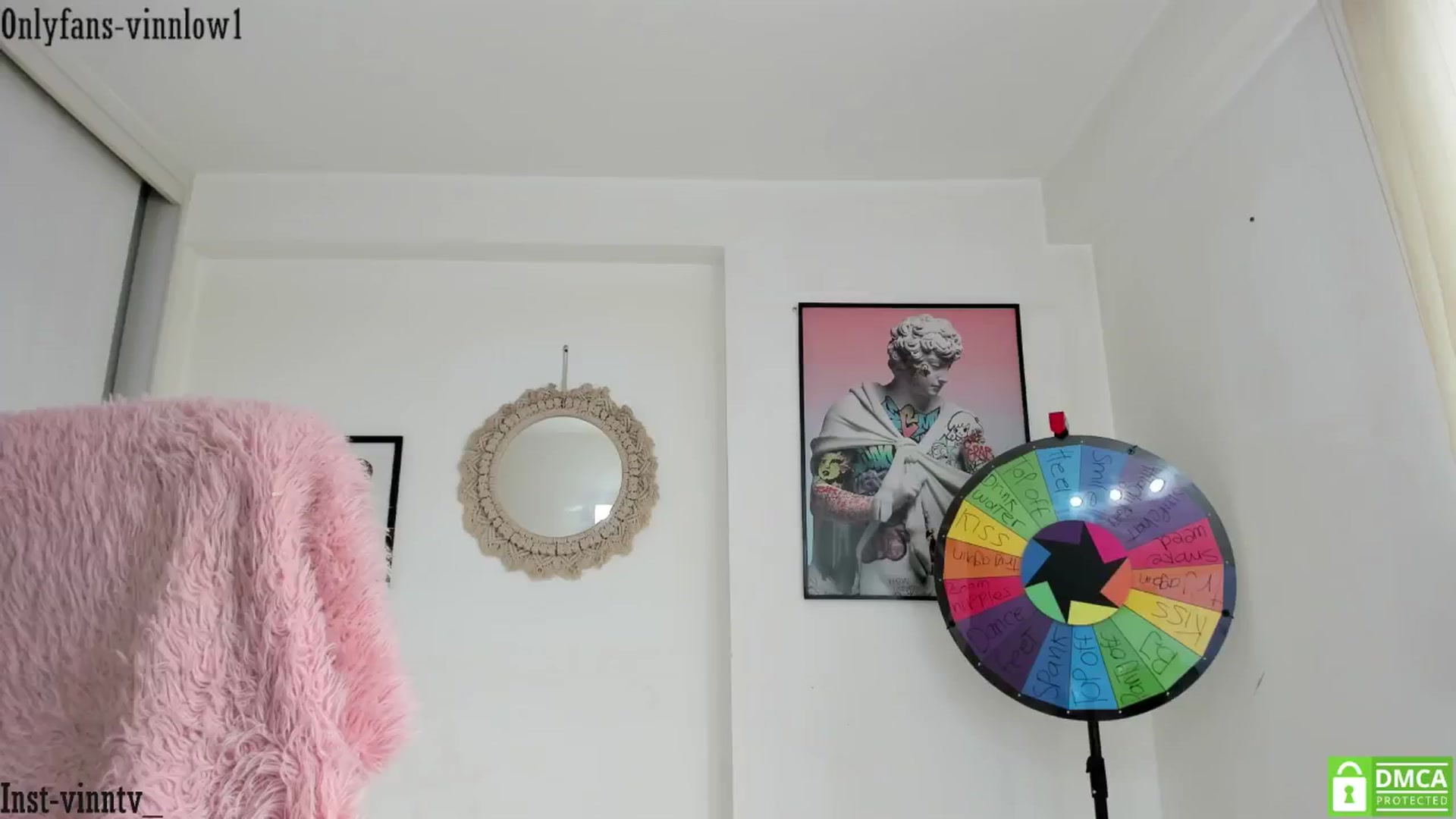 Gallery image thumbnail from Vinnlow's myfreecams stream on, 04/21/2025, 14:25 image 2 of 20