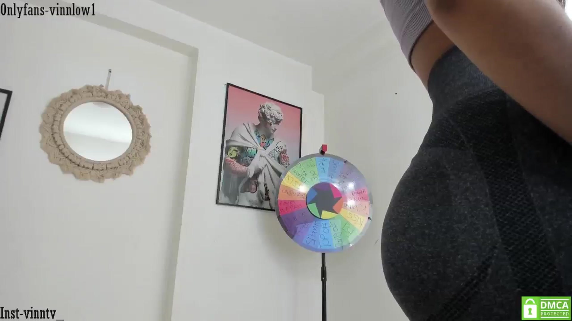 Gallery image thumbnail from Vinnlow's myfreecams stream on, 04/21/2025, 21:25 image 14 of 20