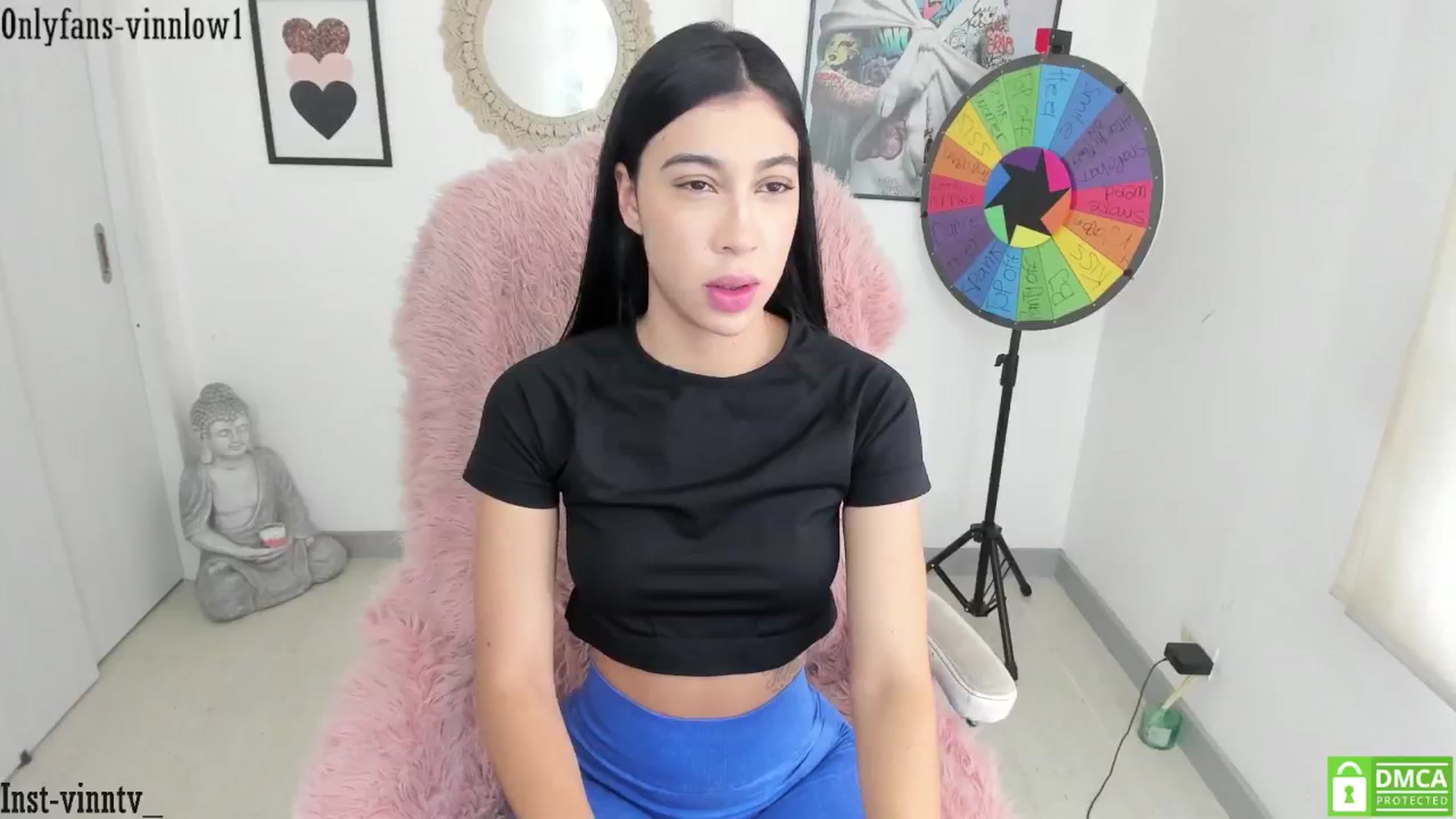 Gallery image thumbnail from Vinnlow's myfreecams stream on, 05/21/2025, 20:55 image 20 of 20