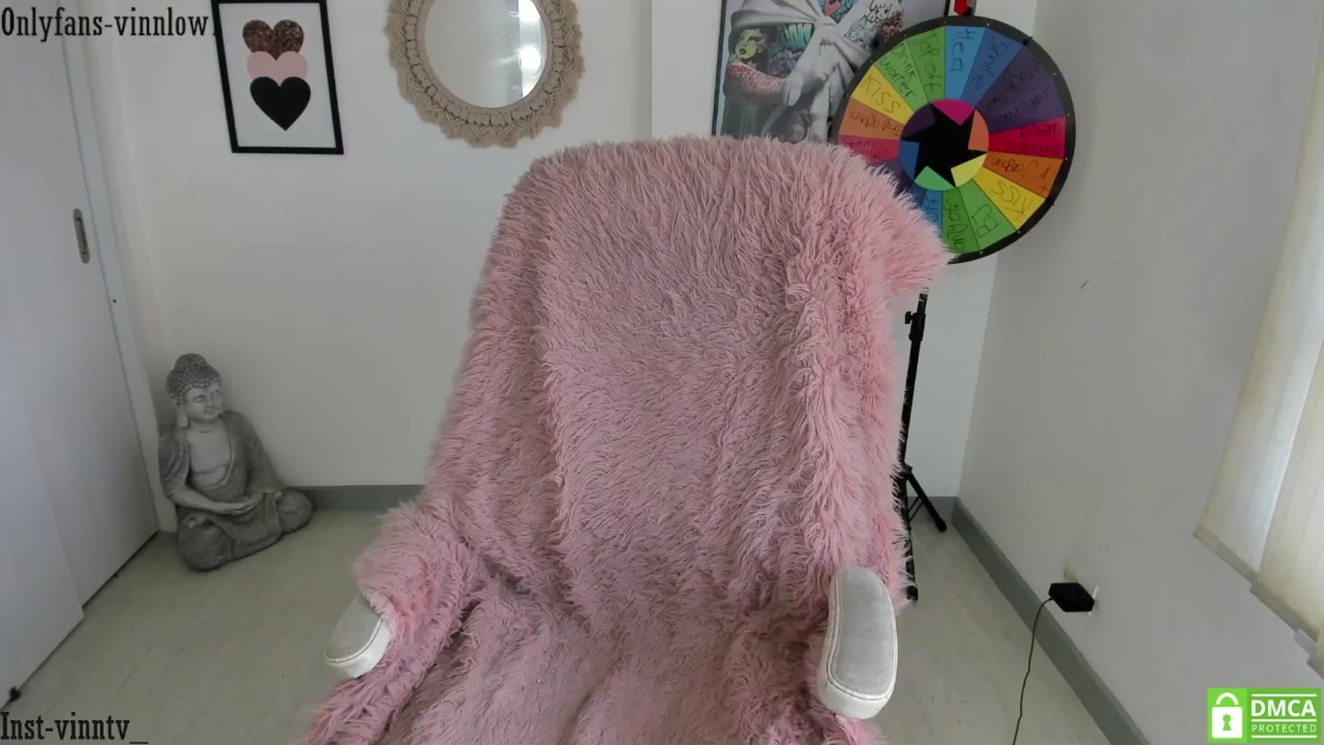 Gallery image thumbnail from Vinnlow's myfreecams stream on, 07/12/2025, 20:55 image 1 of 20