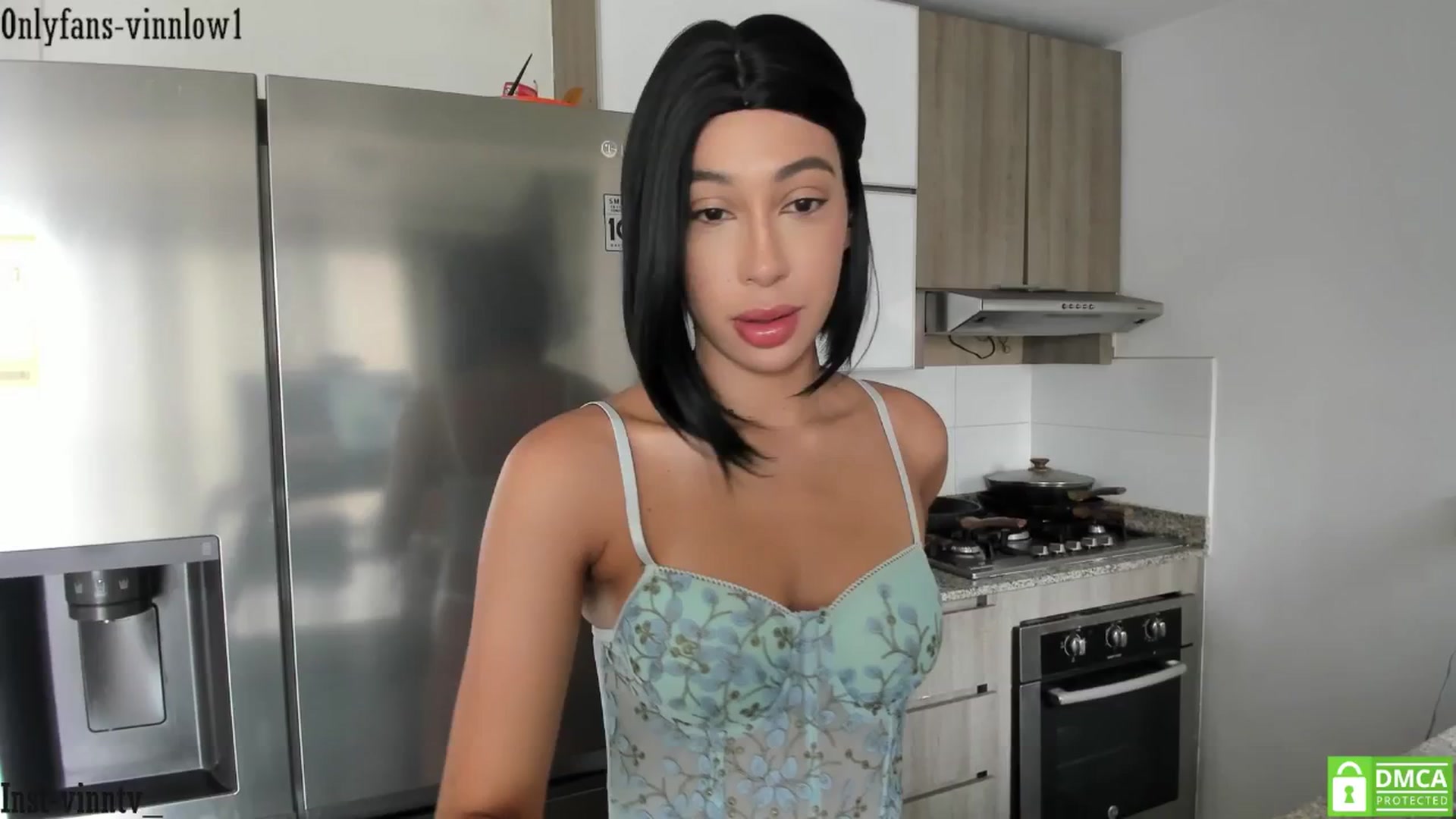 Gallery image thumbnail from Vinnlow's myfreecams stream on, 08/07/2025, 16:22 image 19 of 20