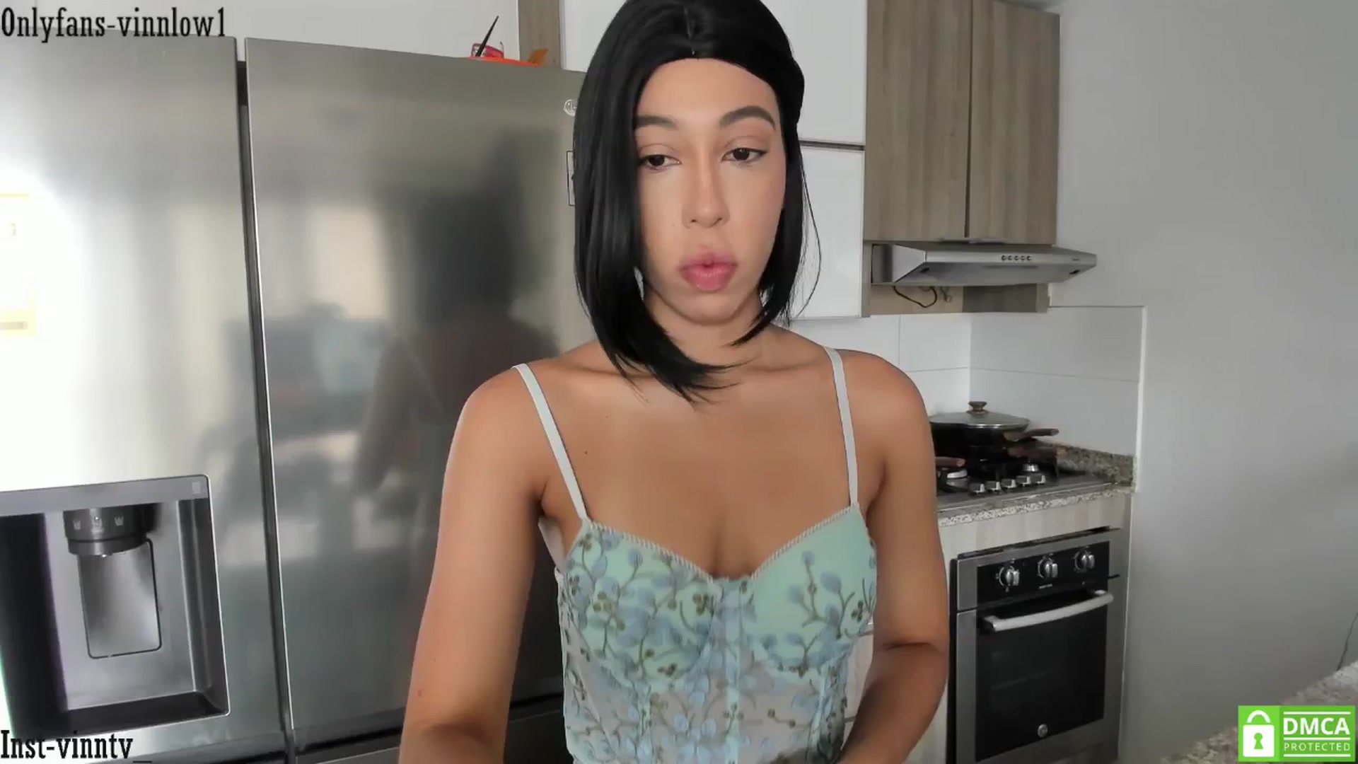 Gallery image thumbnail from Vinnlow's myfreecams stream on, 08/07/2025, 16:22 image 11 of 20