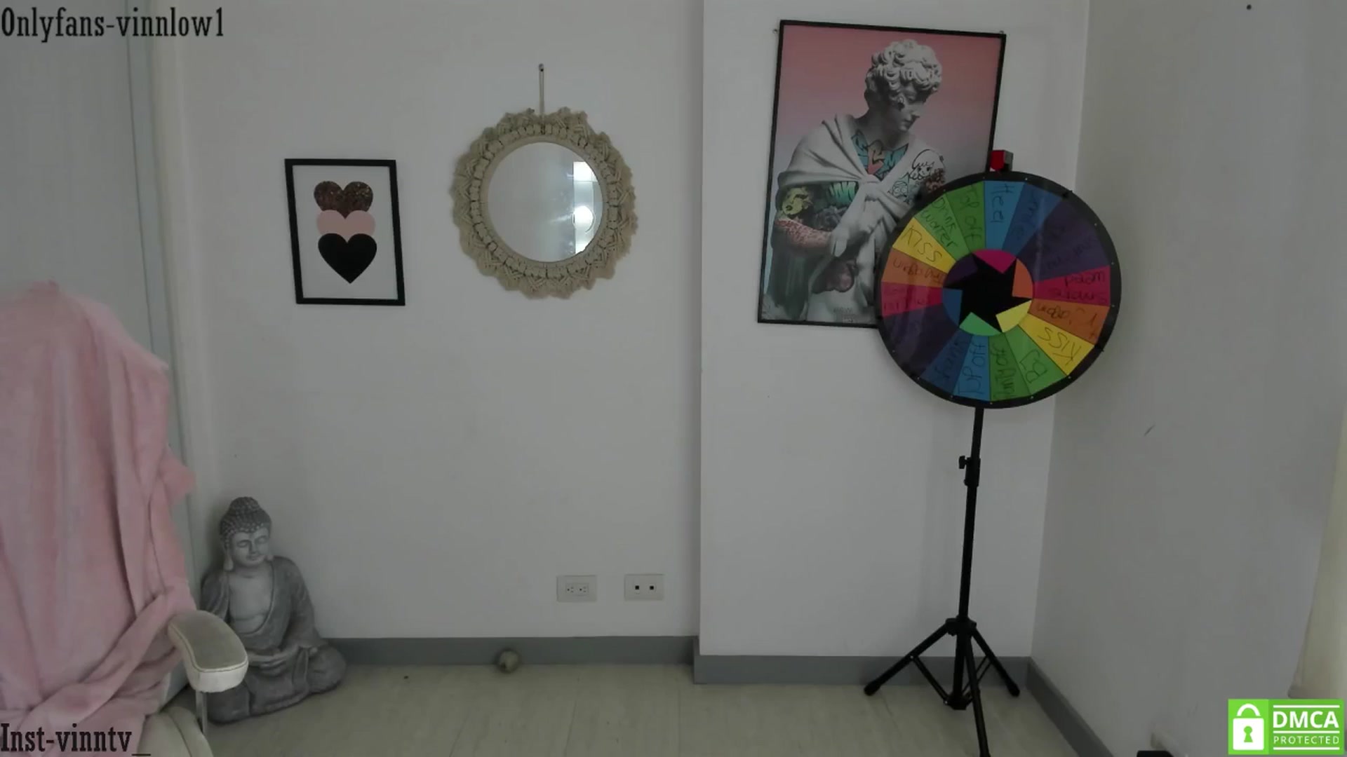 Gallery image thumbnail from Vinnlow's myfreecams stream on, 08/16/2025, 14:56 image 1 of 20