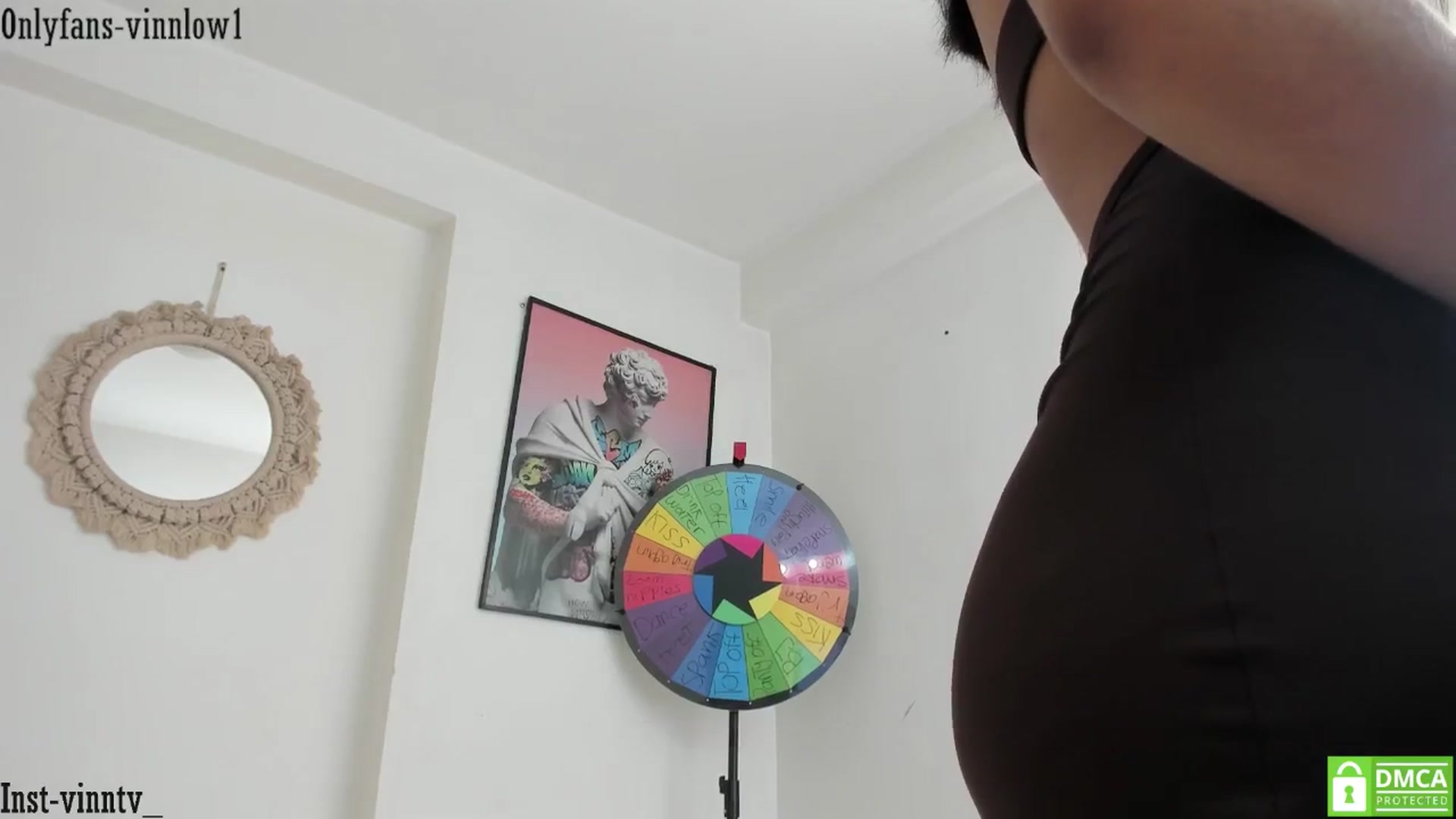 Gallery image thumbnail from Vinnlow's myfreecams stream on, 08/16/2025, 16:28 image 4 of 20