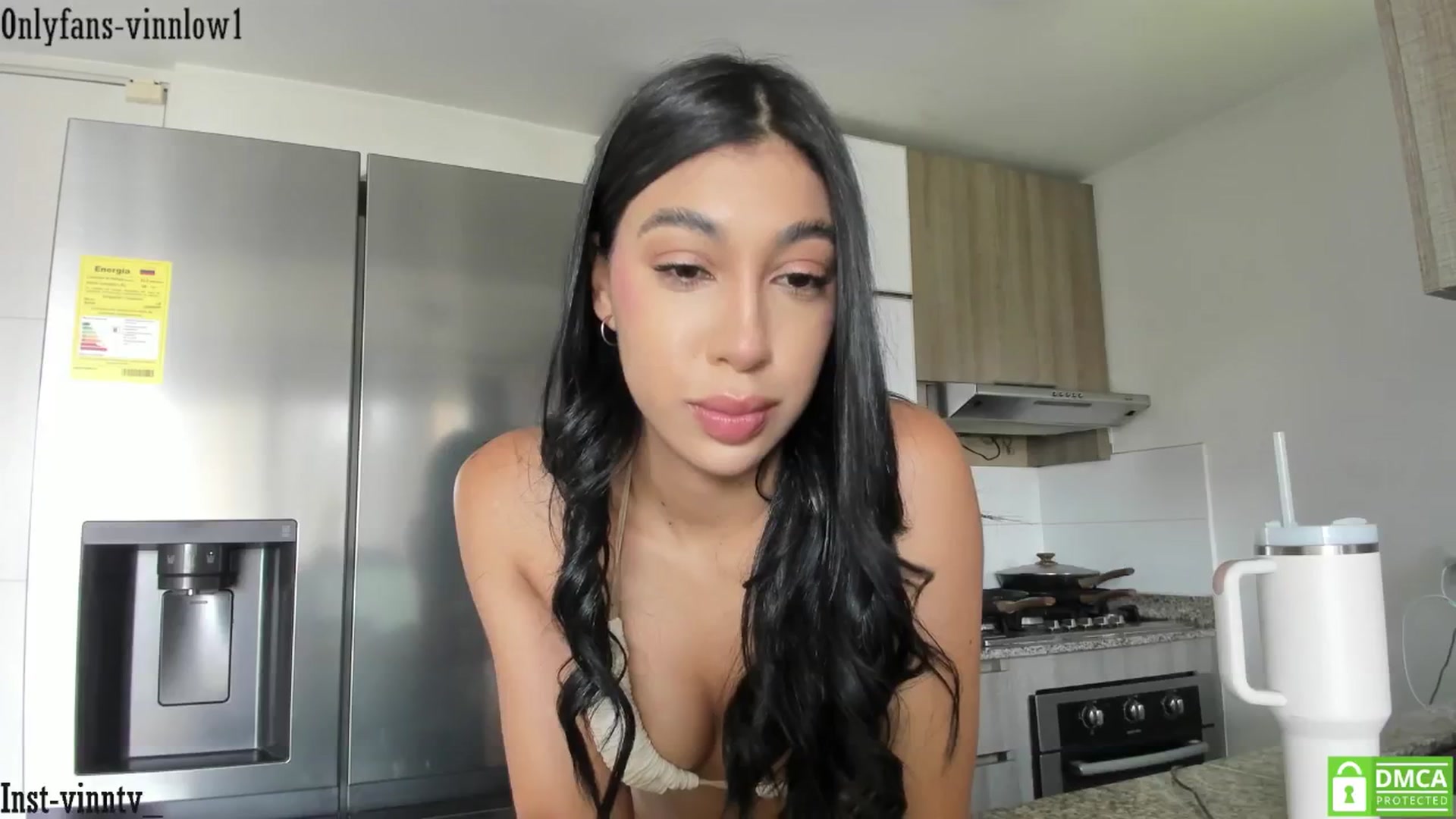 Gallery image thumbnail from Vinnlow's myfreecams stream on, 08/26/2025, 15:10 image 17 of 20