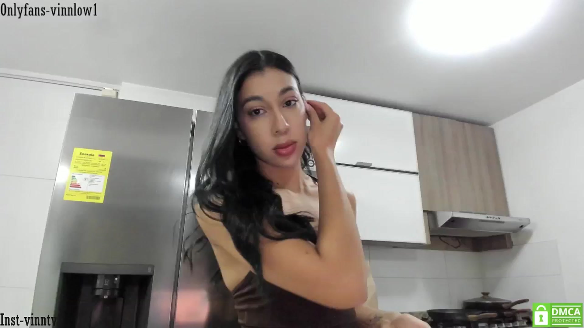 Gallery image thumbnail from Vinnlow's myfreecams stream on, 08/26/2025, 23:41 image 14 of 20