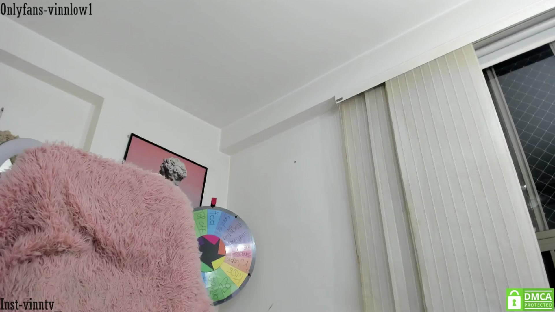 Gallery image thumbnail from Vinnlow's myfreecams stream on, 09/03/2025, 23:44 image 19 of 20
