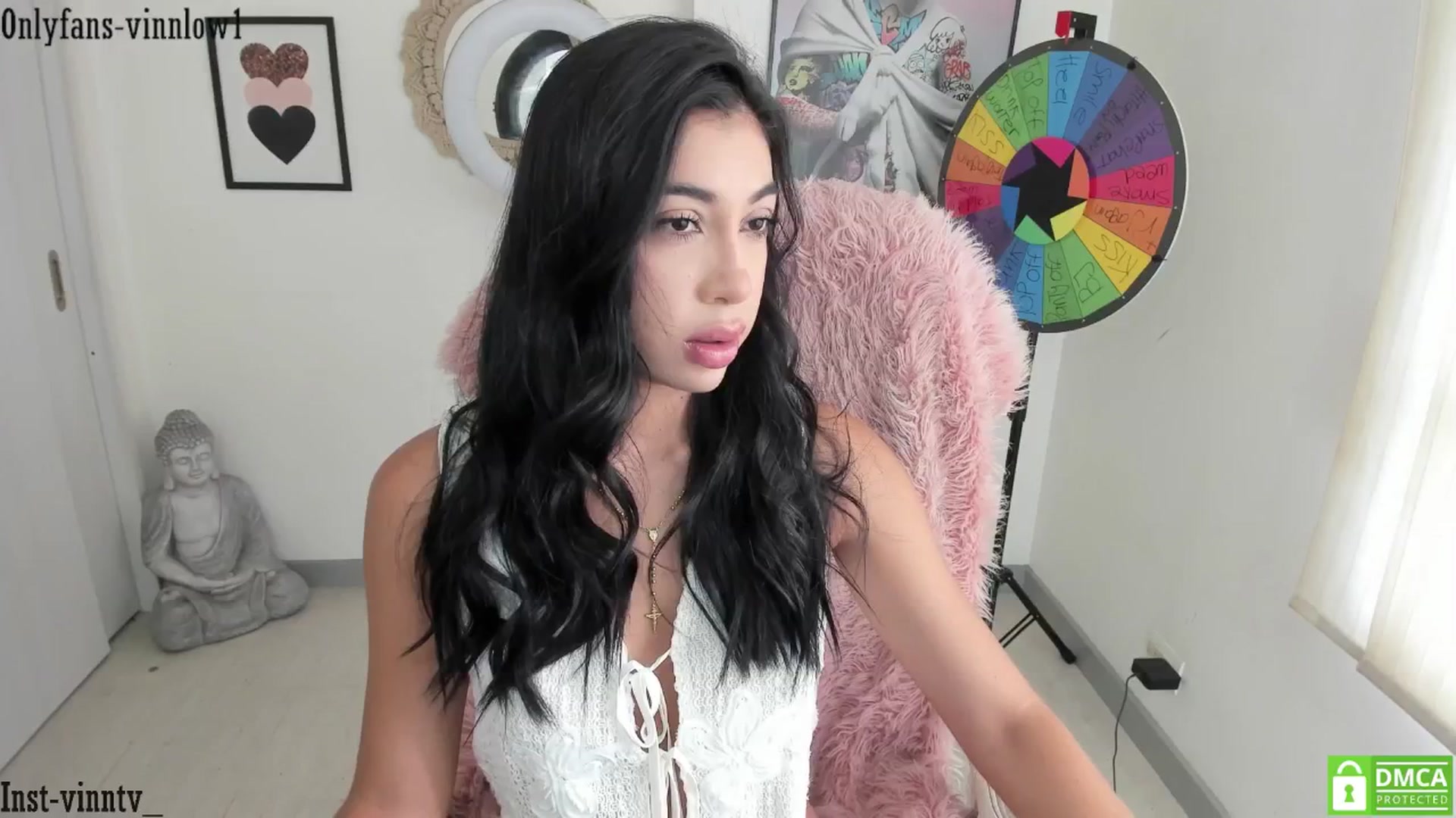 Gallery image thumbnail from Vinnlow's myfreecams stream on, 09/07/2025, 17:19 image 20 of 20