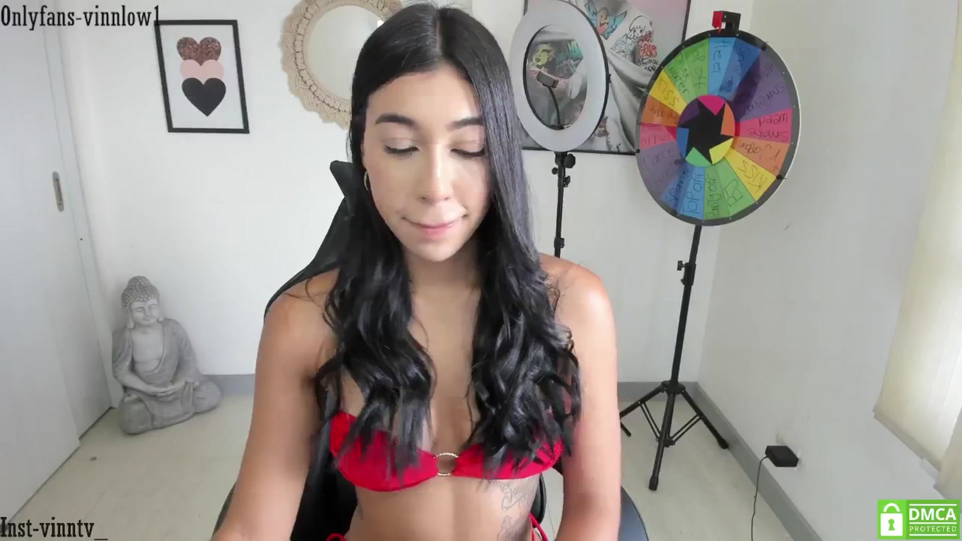 Gallery image thumbnail from Vinnlow's myfreecams stream on, 09/14/2025, 14:02 image 19 of 20