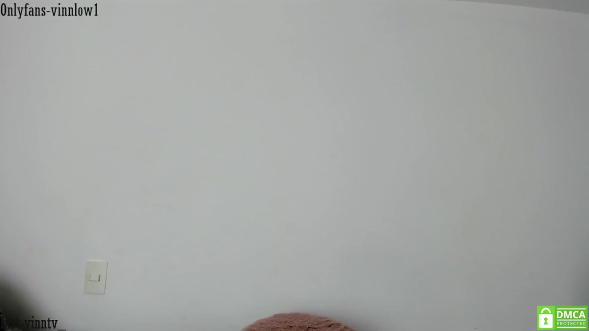 Gallery image thumbnail from Vinnlow's myfreecams stream on, 09/27/2025, 14:37 image 8 of 20