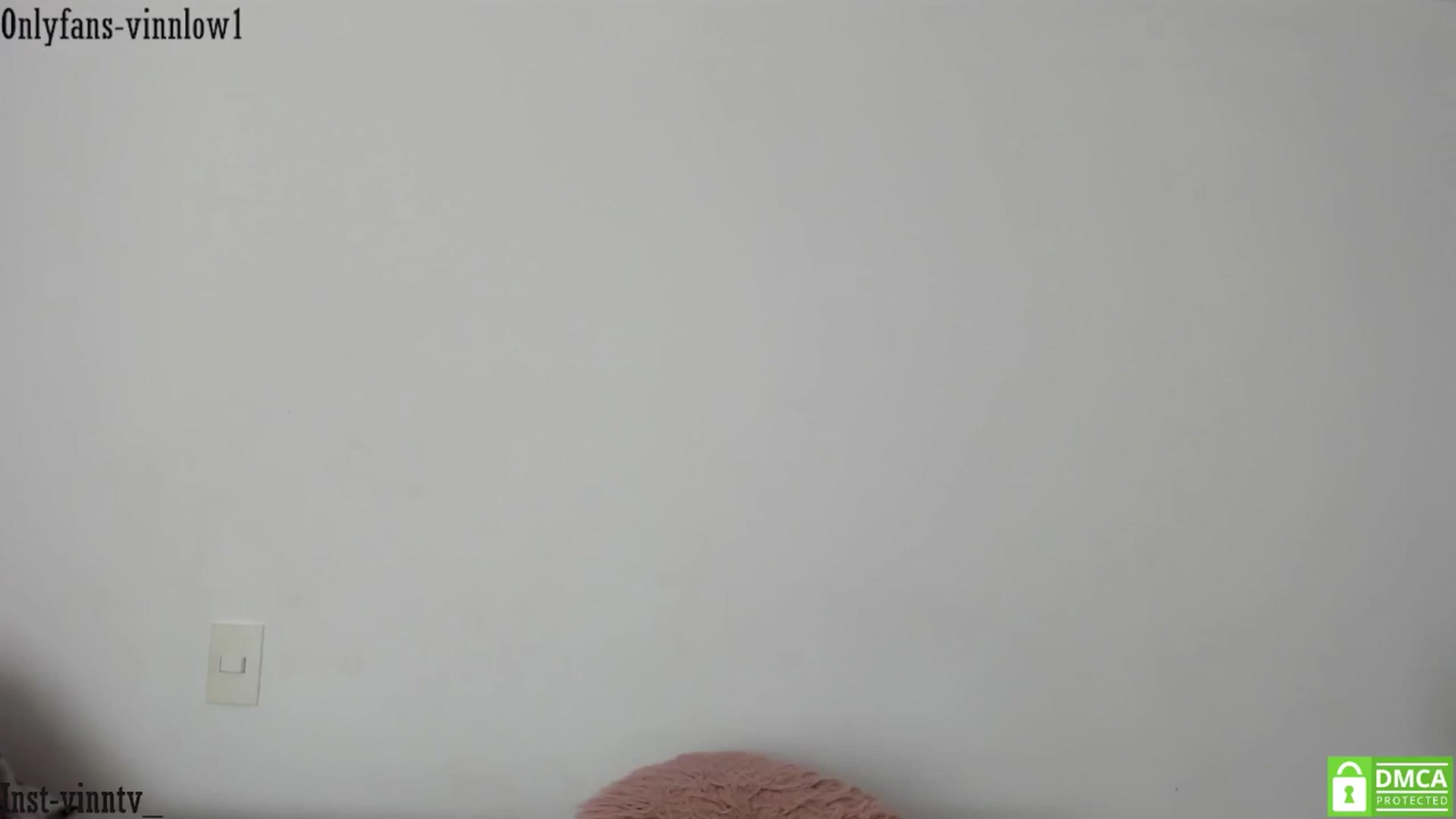Gallery image thumbnail from Vinnlow's myfreecams stream on, 09/27/2025, 14:37 image 9 of 20