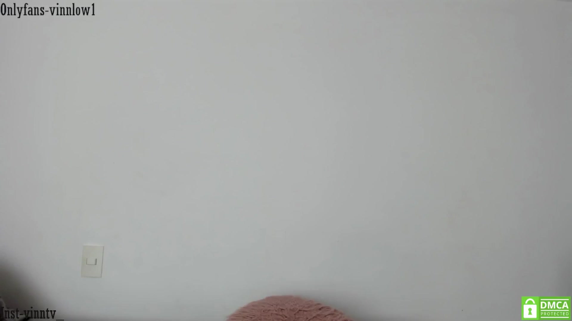 Gallery image thumbnail from Vinnlow's myfreecams stream on, 09/27/2025, 14:37 image 10 of 20
