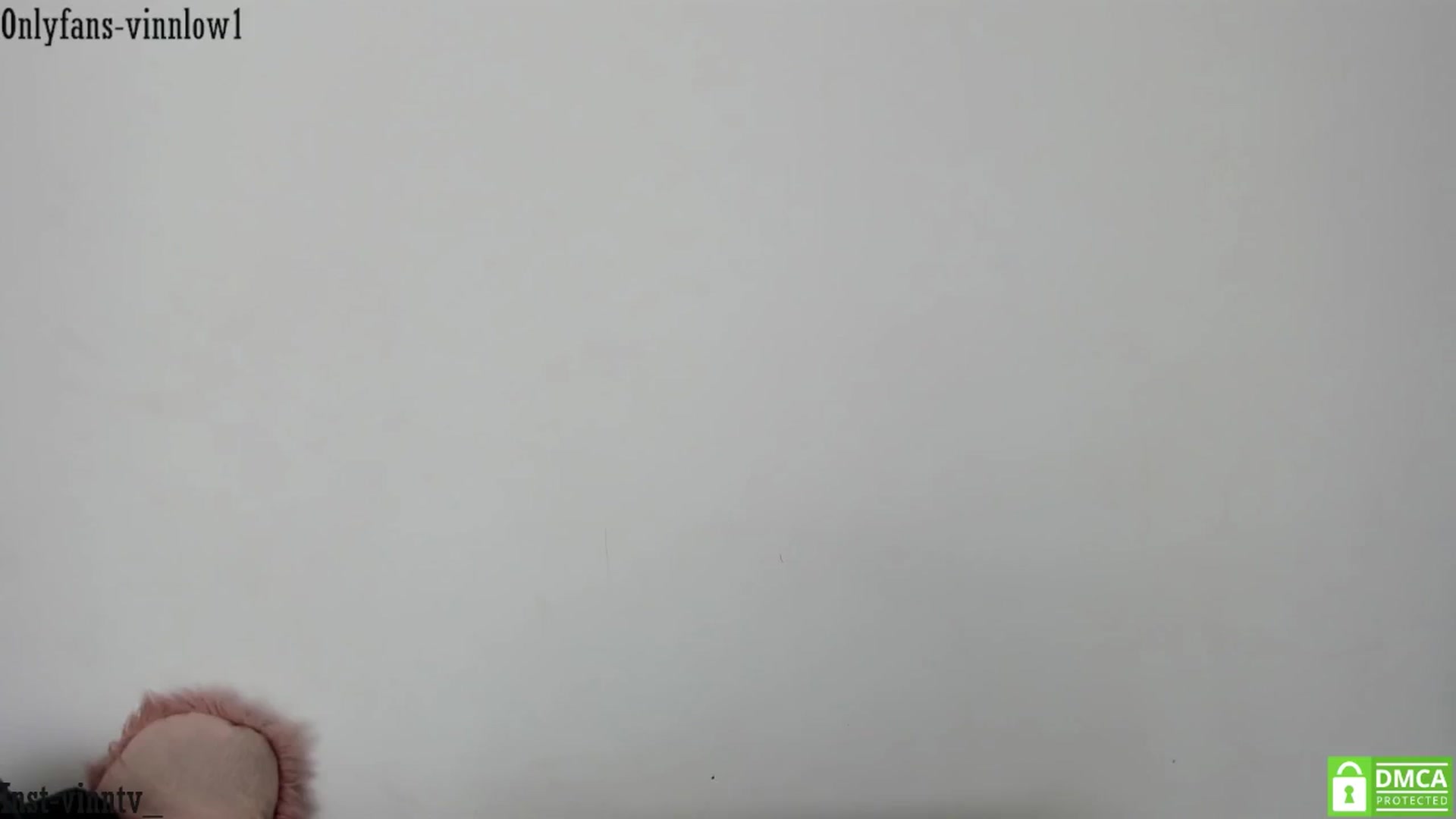 Gallery image thumbnail from Vinnlow's myfreecams stream on, 09/27/2025, 16:46 image 12 of 20