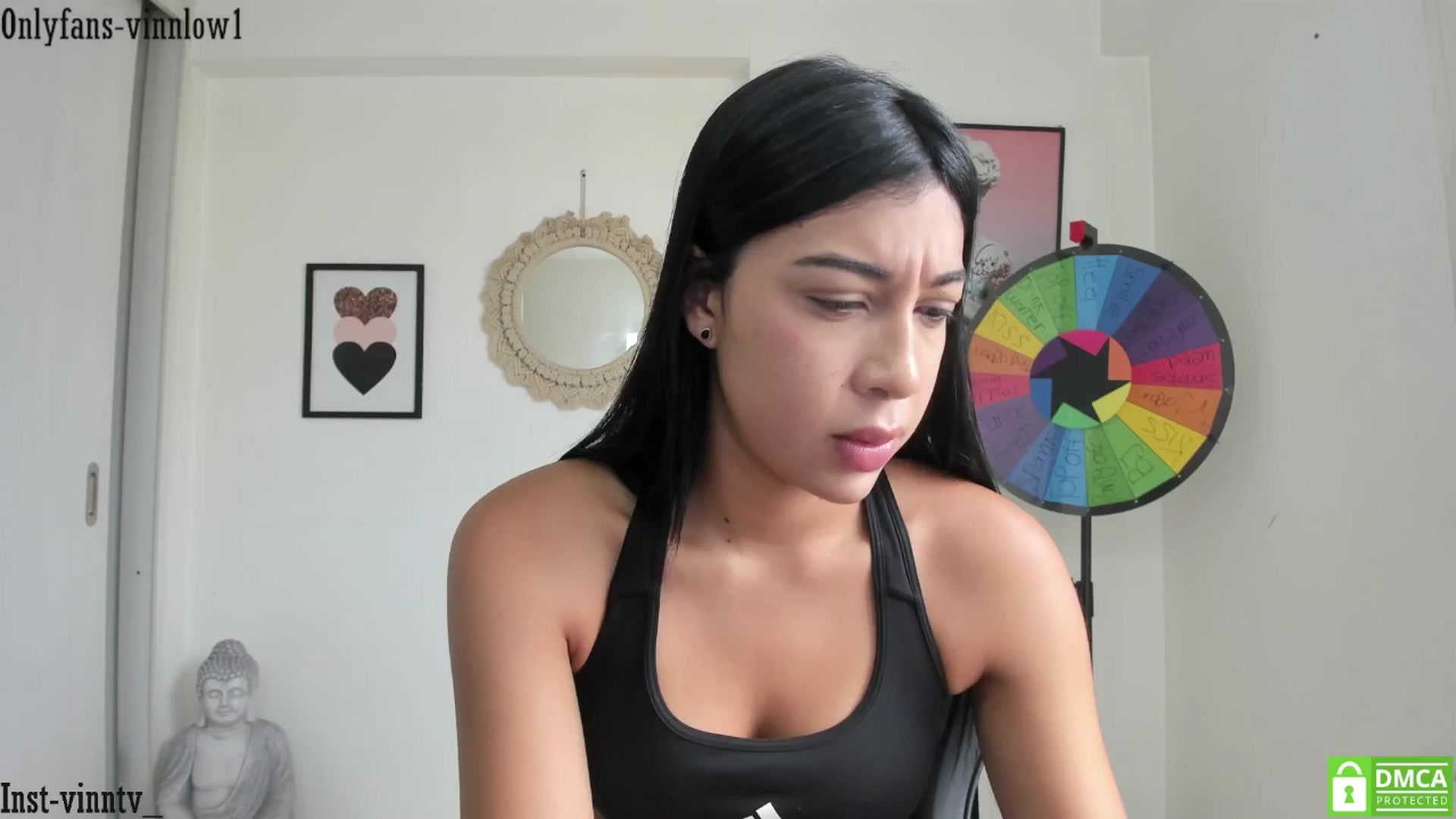Gallery image thumbnail from Vinnlow's myfreecams stream on, 10/23/2025, 20:51 image 11 of 20