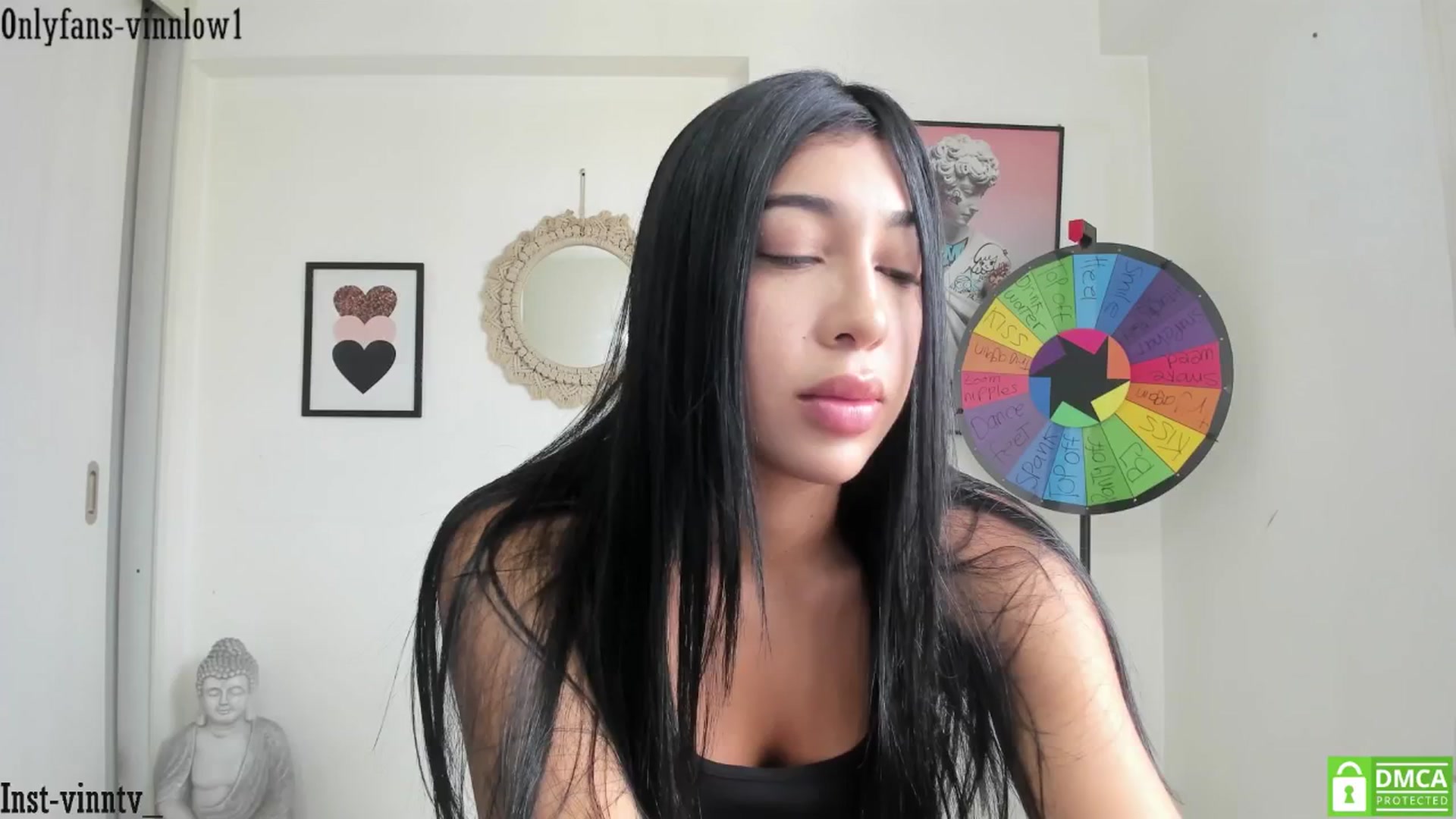 Gallery image thumbnail from Vinnlow's myfreecams stream on, 10/23/2025, 20:51 image 8 of 20