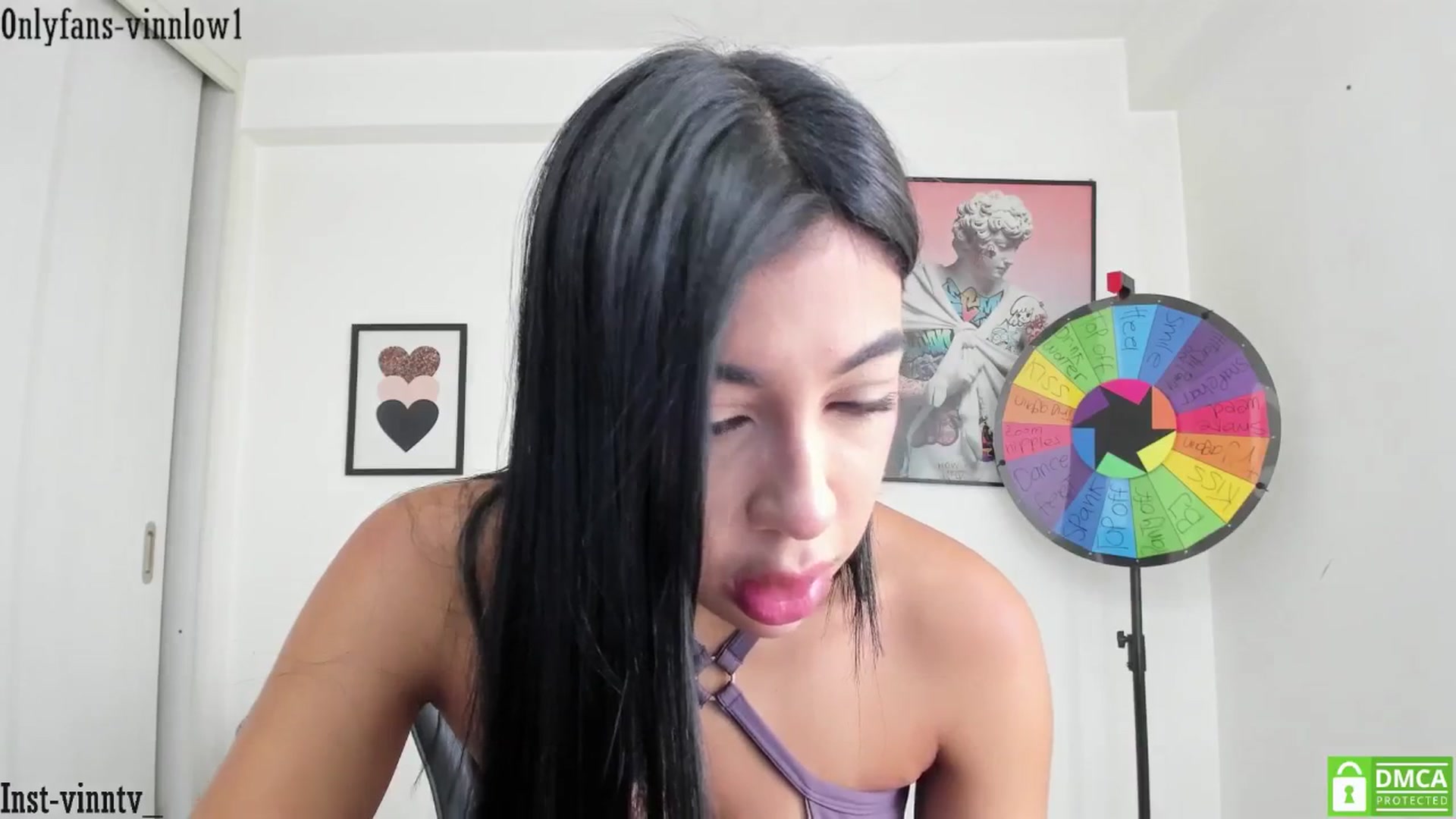 Gallery image thumbnail from Vinnlow's myfreecams stream on, 10/29/2025, 16:04 image 3 of 20