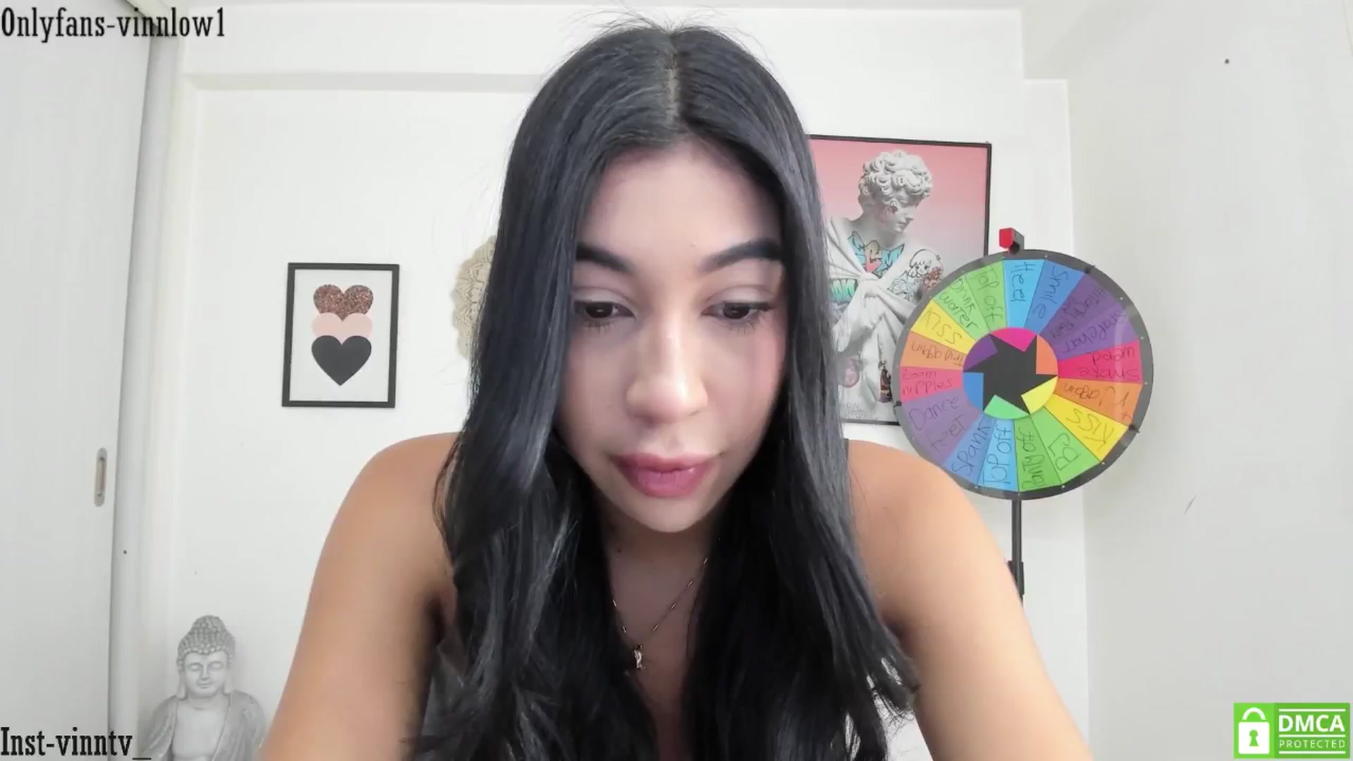 Gallery image thumbnail from Vinnlow's myfreecams stream on, 10/30/2025, 13:31 image 18 of 20