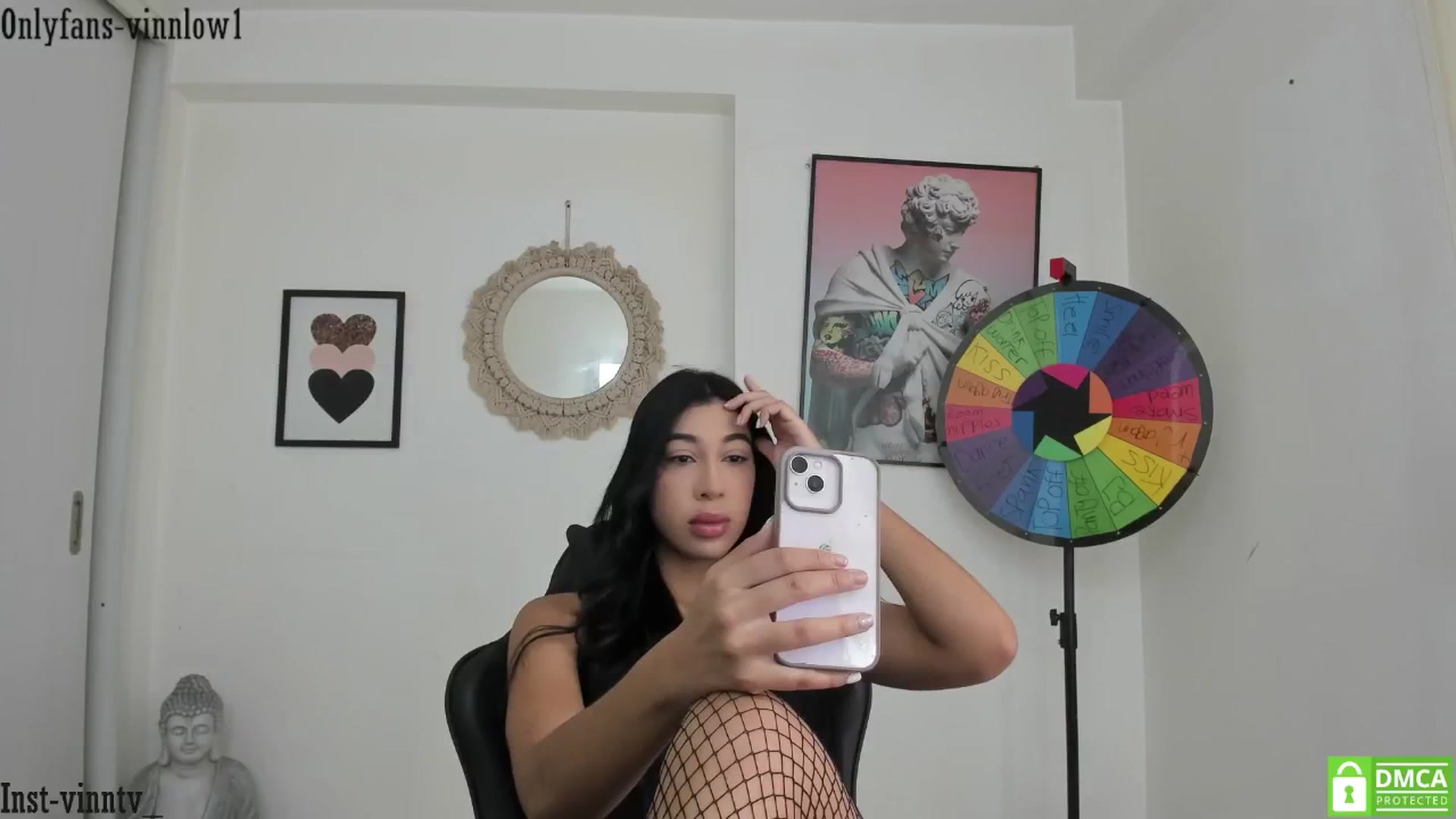 Gallery image thumbnail from Vinnlow's myfreecams stream on, 10/30/2025, 13:31 image 4 of 20