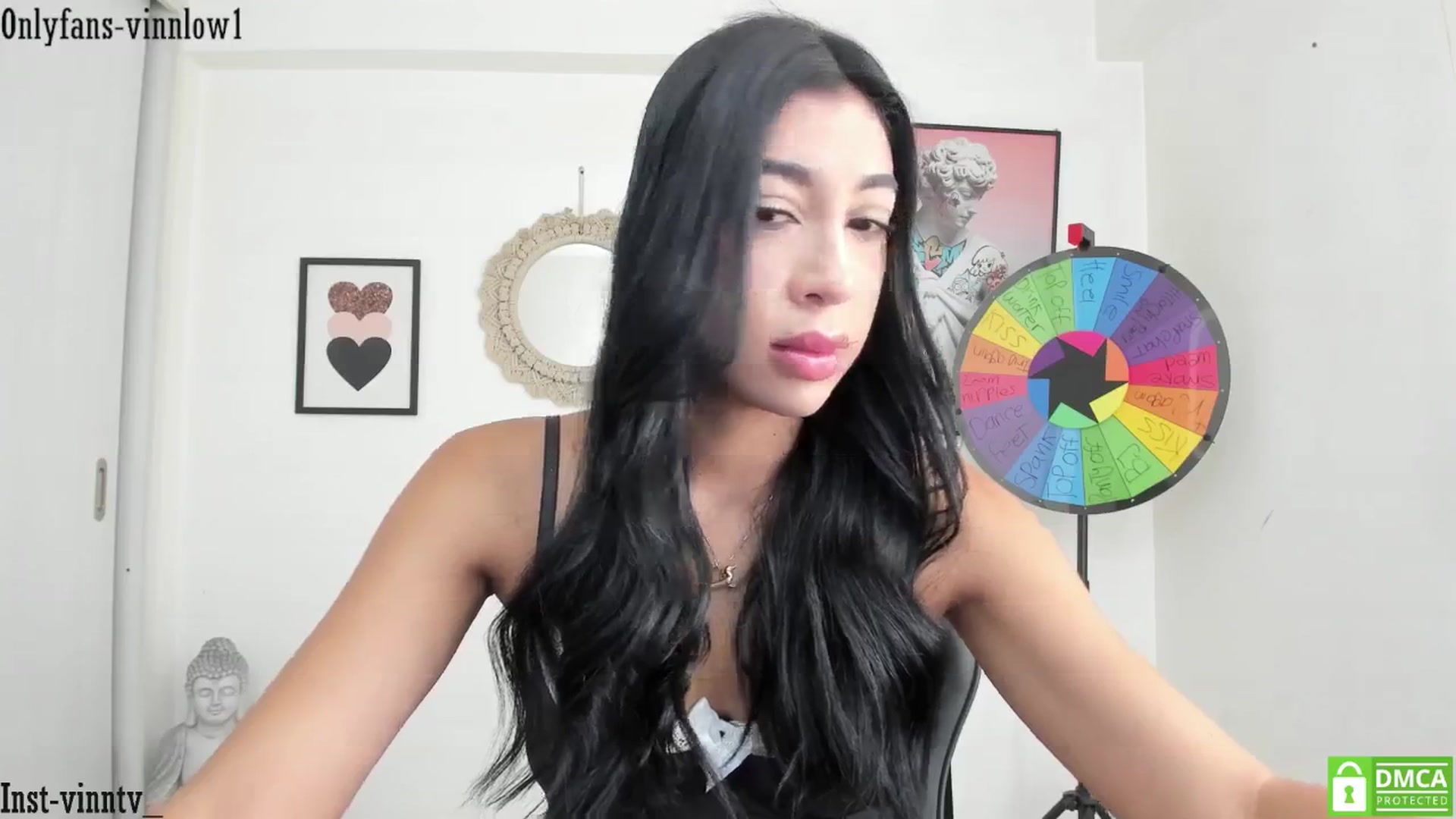 Gallery image thumbnail from Vinnlow's myfreecams stream on, 10/30/2025, 14:07 image 9 of 20