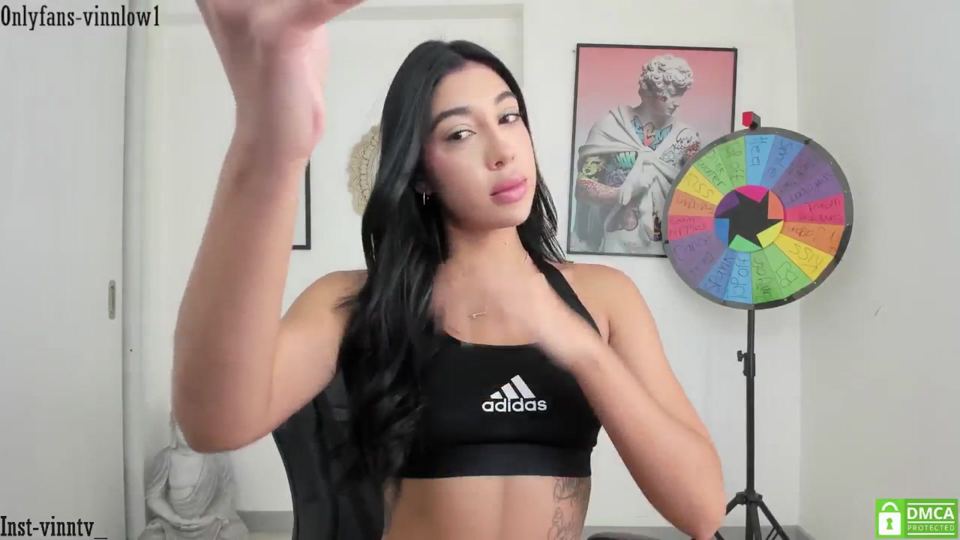 Gallery image thumbnail from Vinnlow's myfreecams stream on, 10/30/2025, 15:34 image 7 of 20