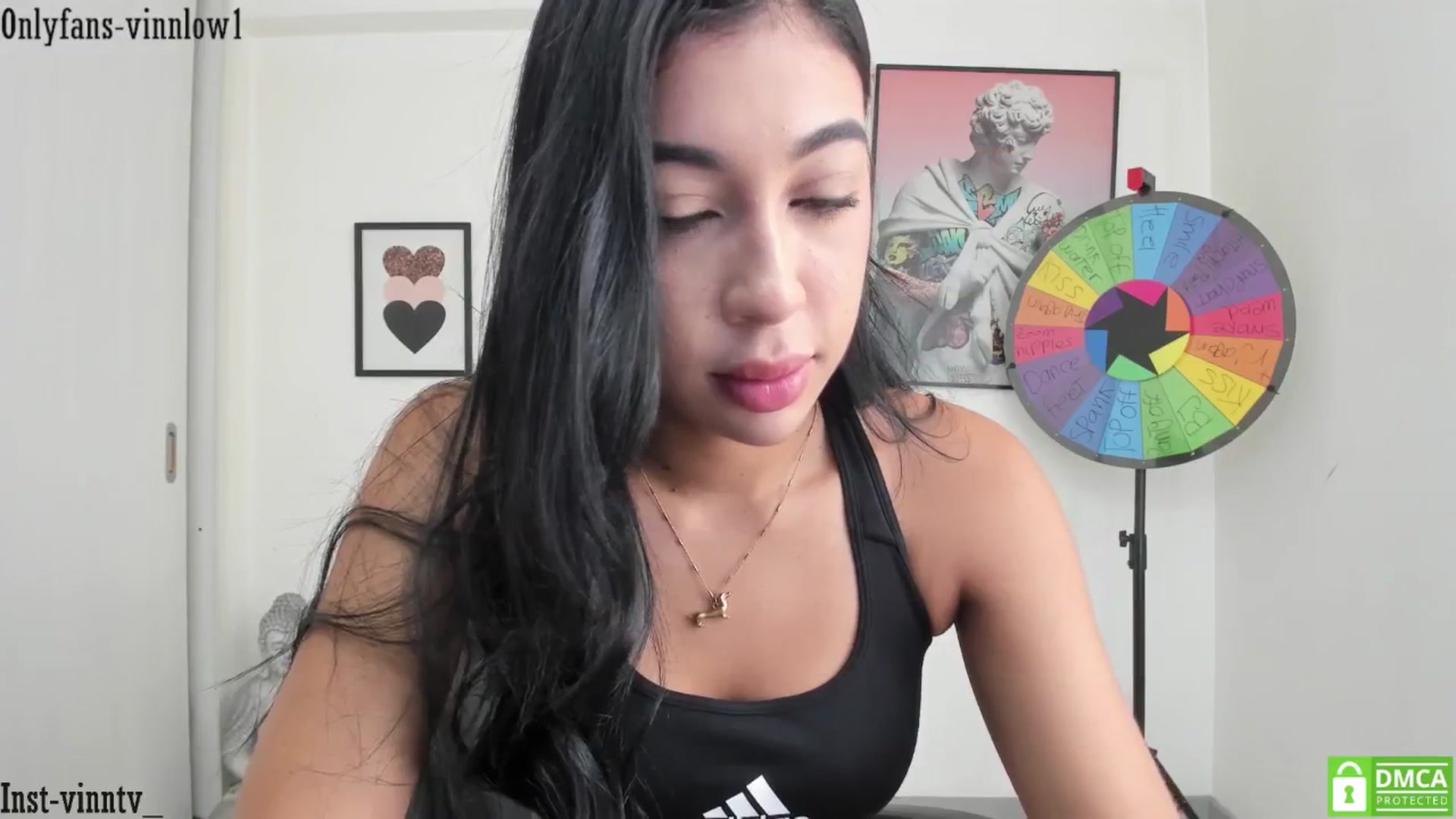 Gallery image thumbnail from Vinnlow's myfreecams stream on, 10/30/2025, 15:34 image 9 of 20