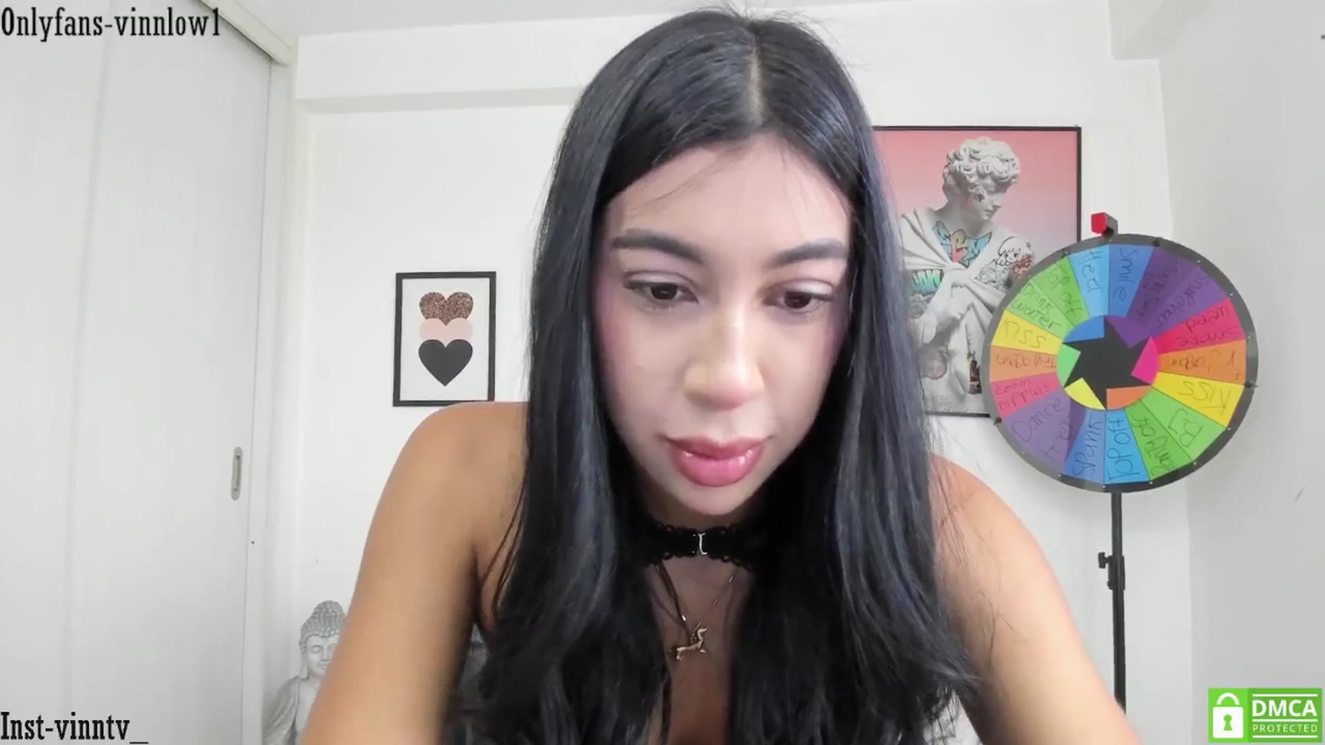 Gallery image thumbnail from Vinnlow's myfreecams stream on, 11/03/2025, 21:55 image 2 of 20