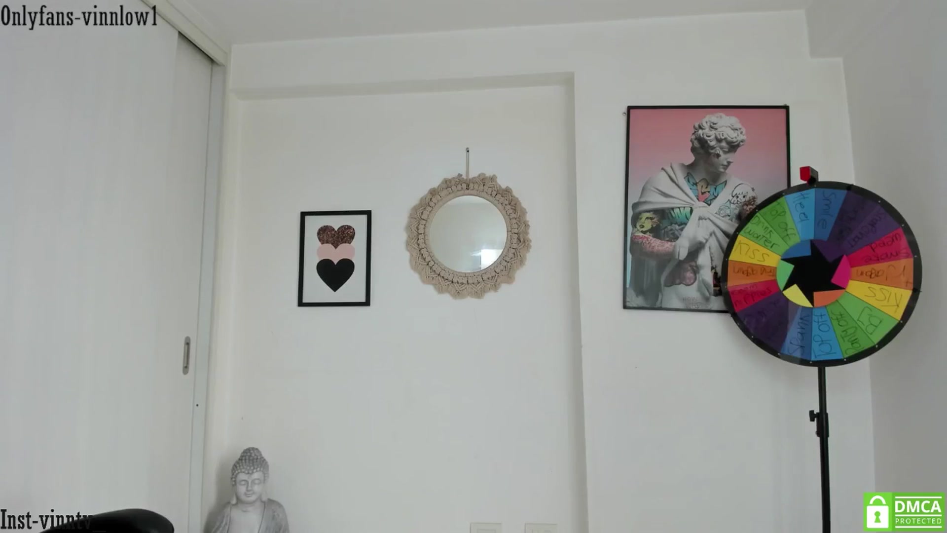 Gallery image thumbnail from Vinnlow's myfreecams stream on, 11/05/2025, 16:01 image 7 of 20