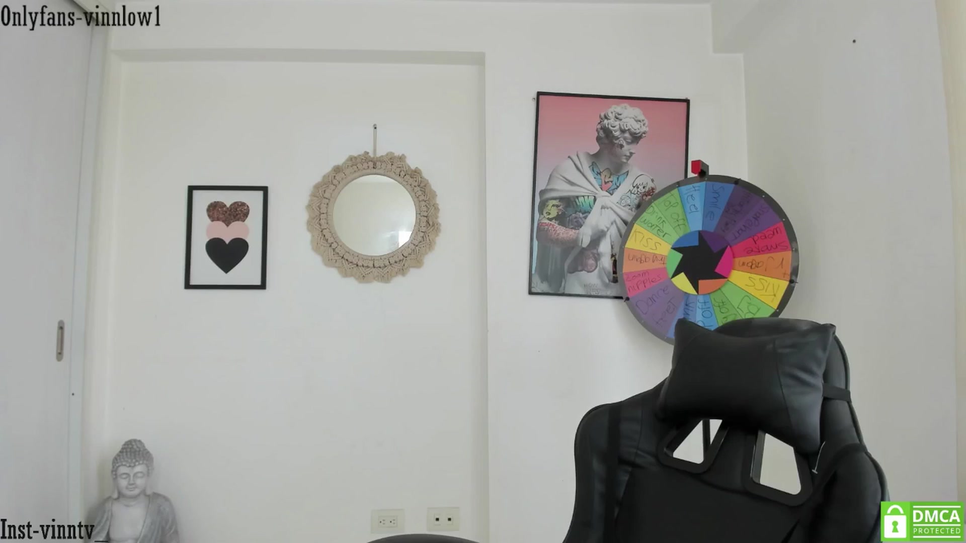 Gallery image thumbnail from Vinnlow's myfreecams stream on, 11/22/2025, 16:02 image 1 of 20