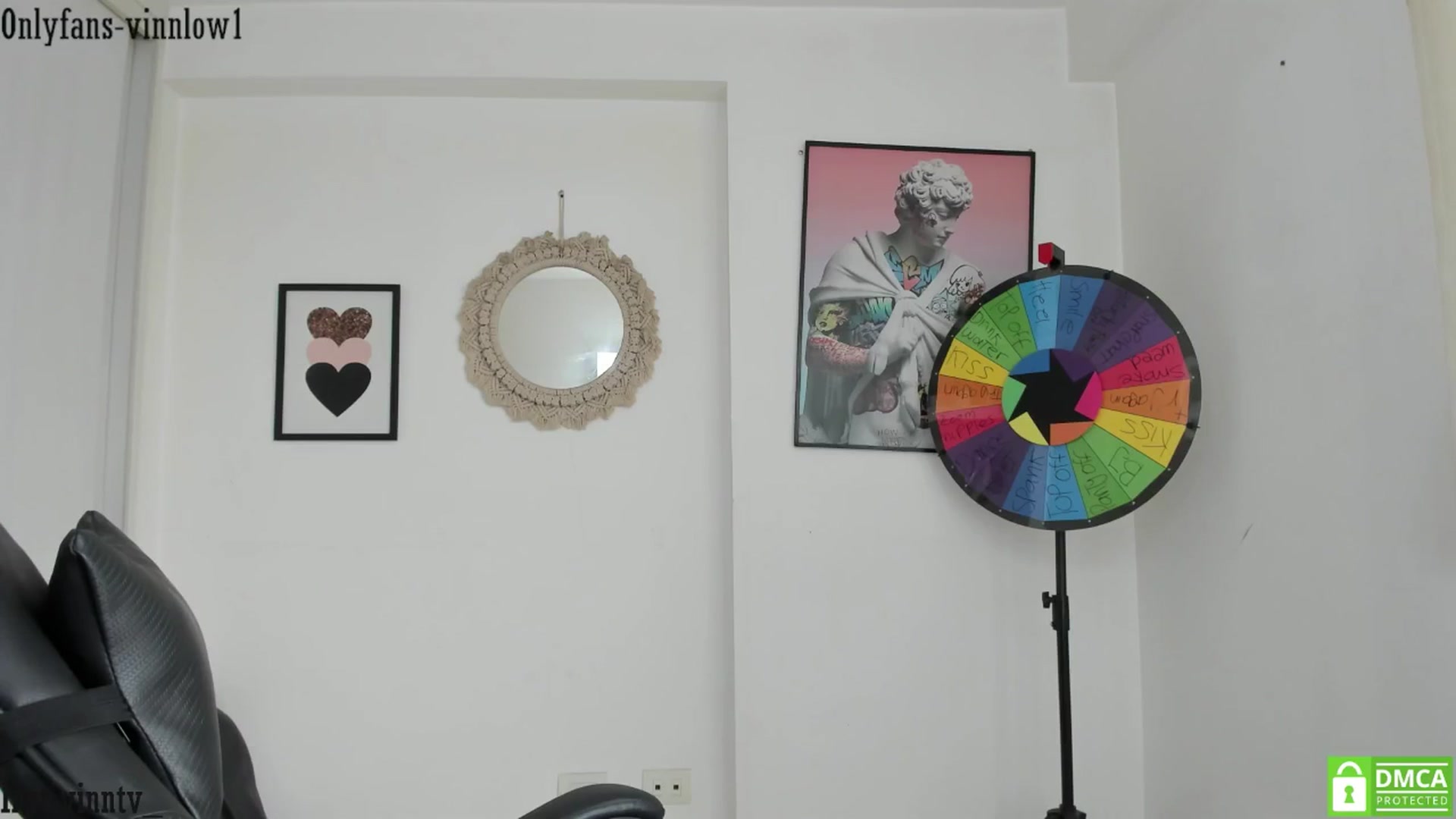 Gallery image thumbnail from Vinnlow's myfreecams stream on, 11/28/2025, 14:18 image 8 of 20
