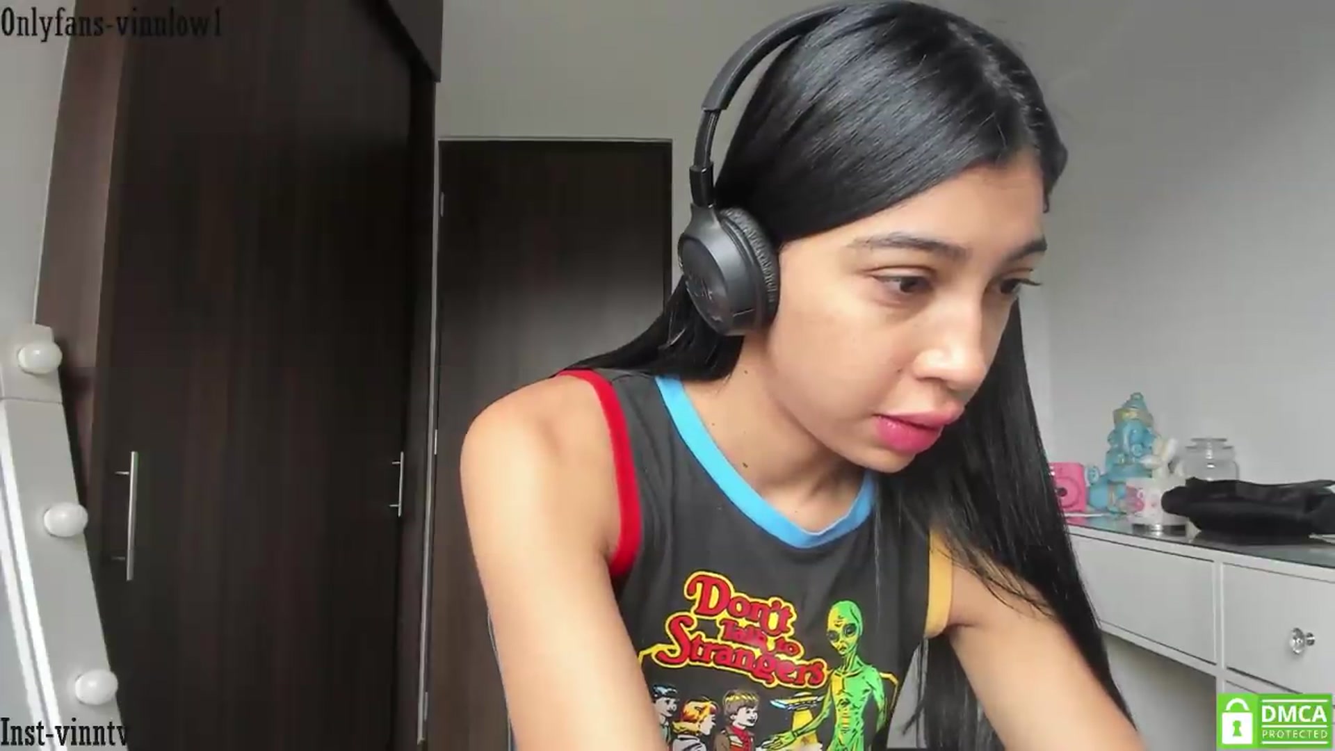 Gallery image thumbnail from Vinnlow's myfreecams stream on, 07/19/2026, 13:06 image 19 of 20
